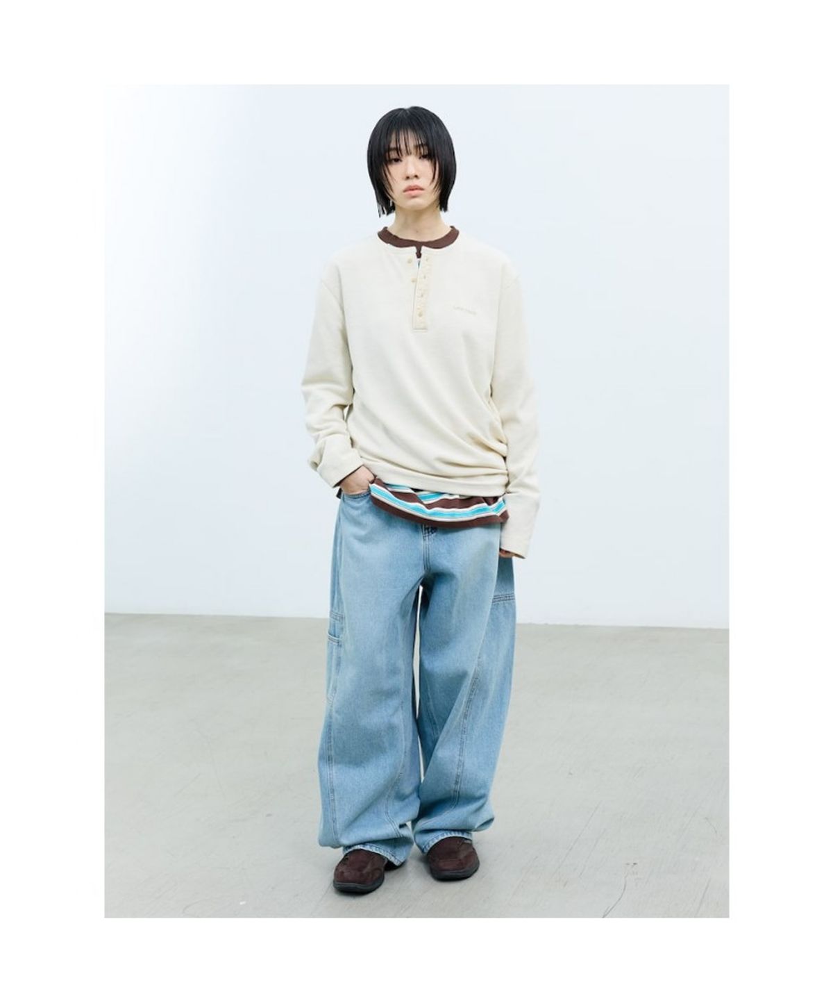 샌드 사운드(SAND SOUND) (UNISEX) 트위스티드 와플 헨리넥 롱슬리브 티셔츠 아이보리