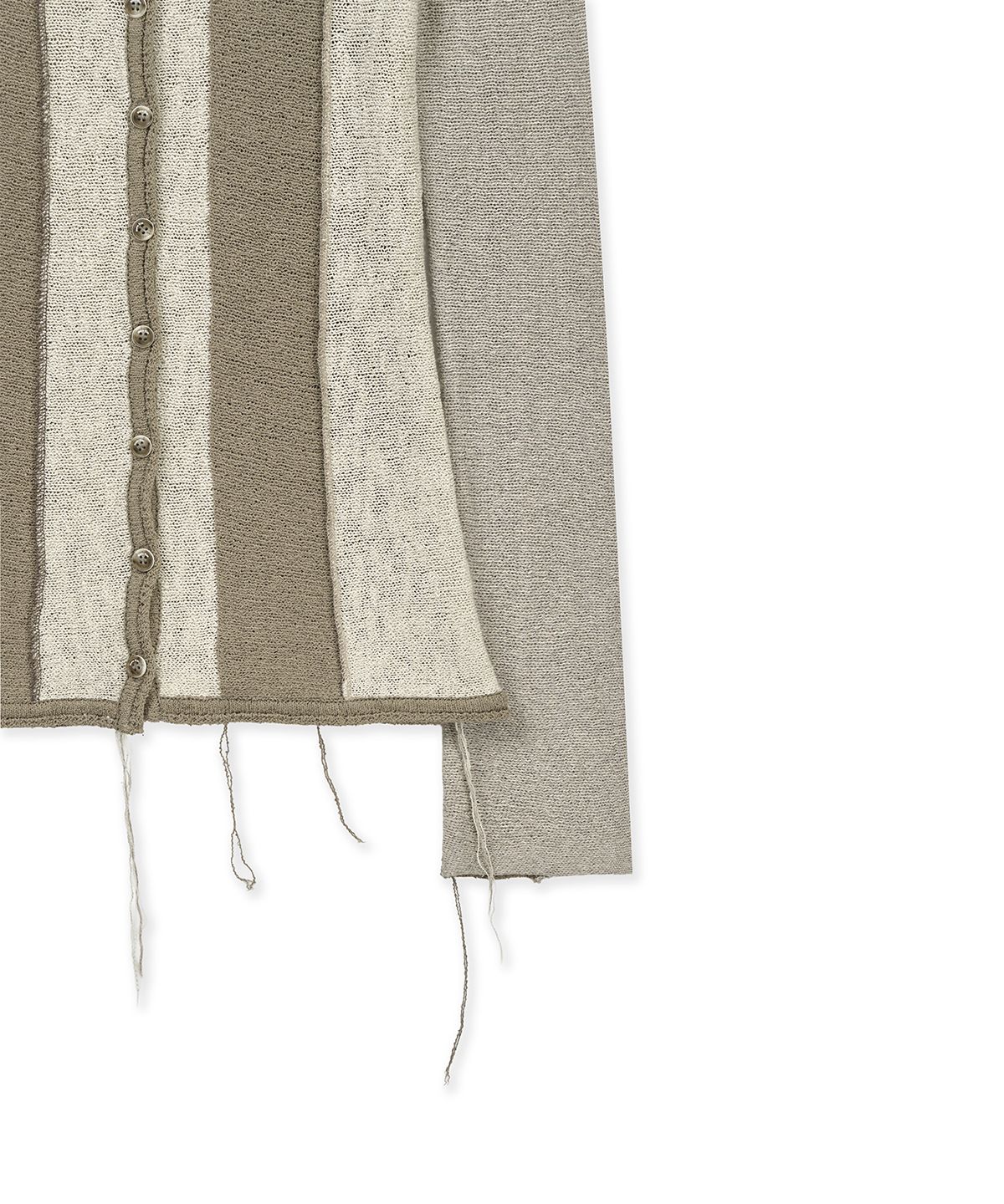 마뗑킴(MATIN KIM) COLOR BLOCK SLIM KNIT CARDIGAN IN BEIGE