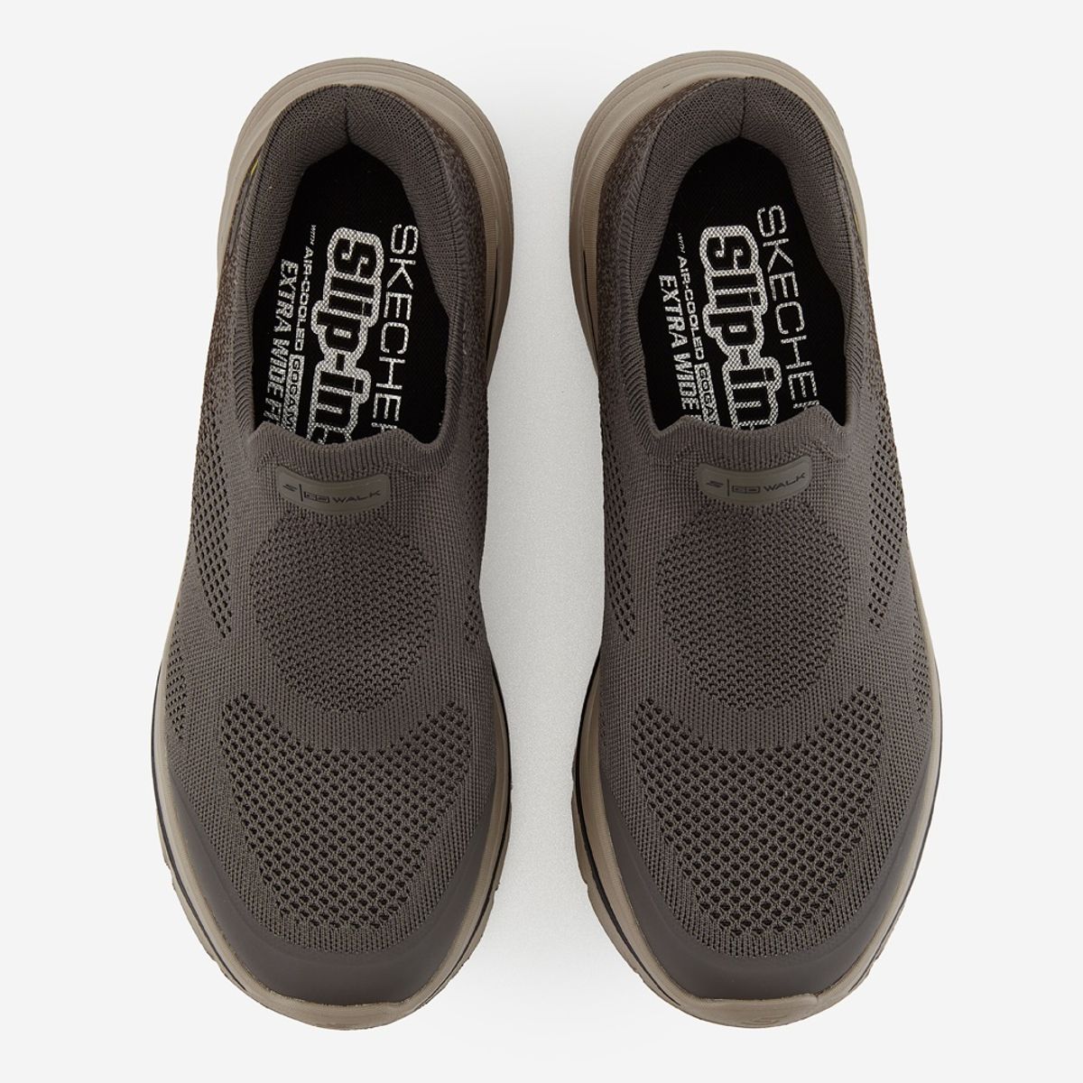 스케쳐스(SKECHERS) 남성 고워크 8(와이드 슬립인스)_SP0MWCGX022
