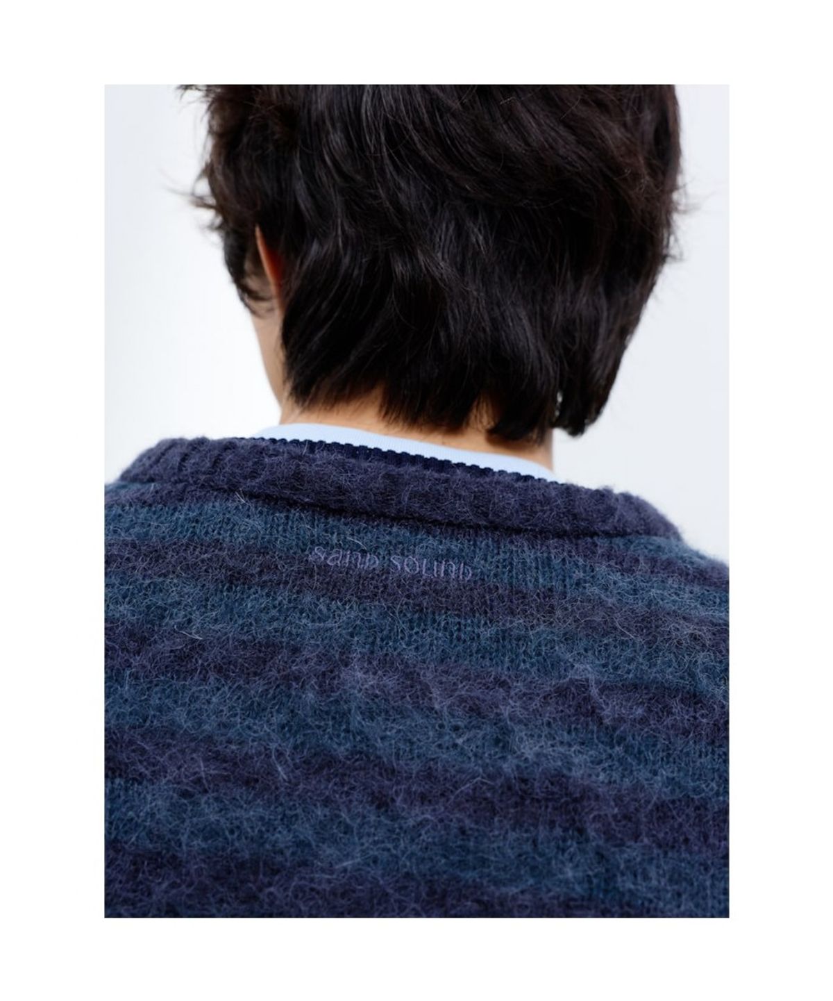 샌드 사운드(SAND SOUND) (UNISEX) 모헤어 블렌드 라운드넥 스트라이프 카디건 네이비