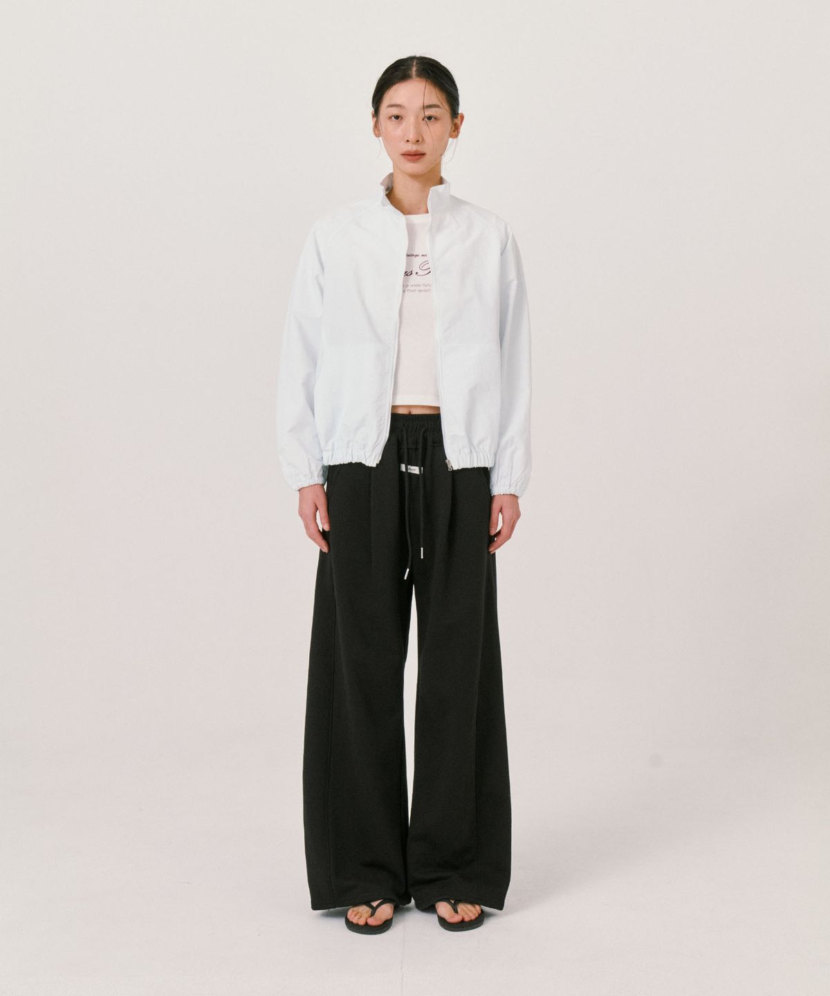 그라스플랜(GRASPLAN) Essential Light Windbreaker_White