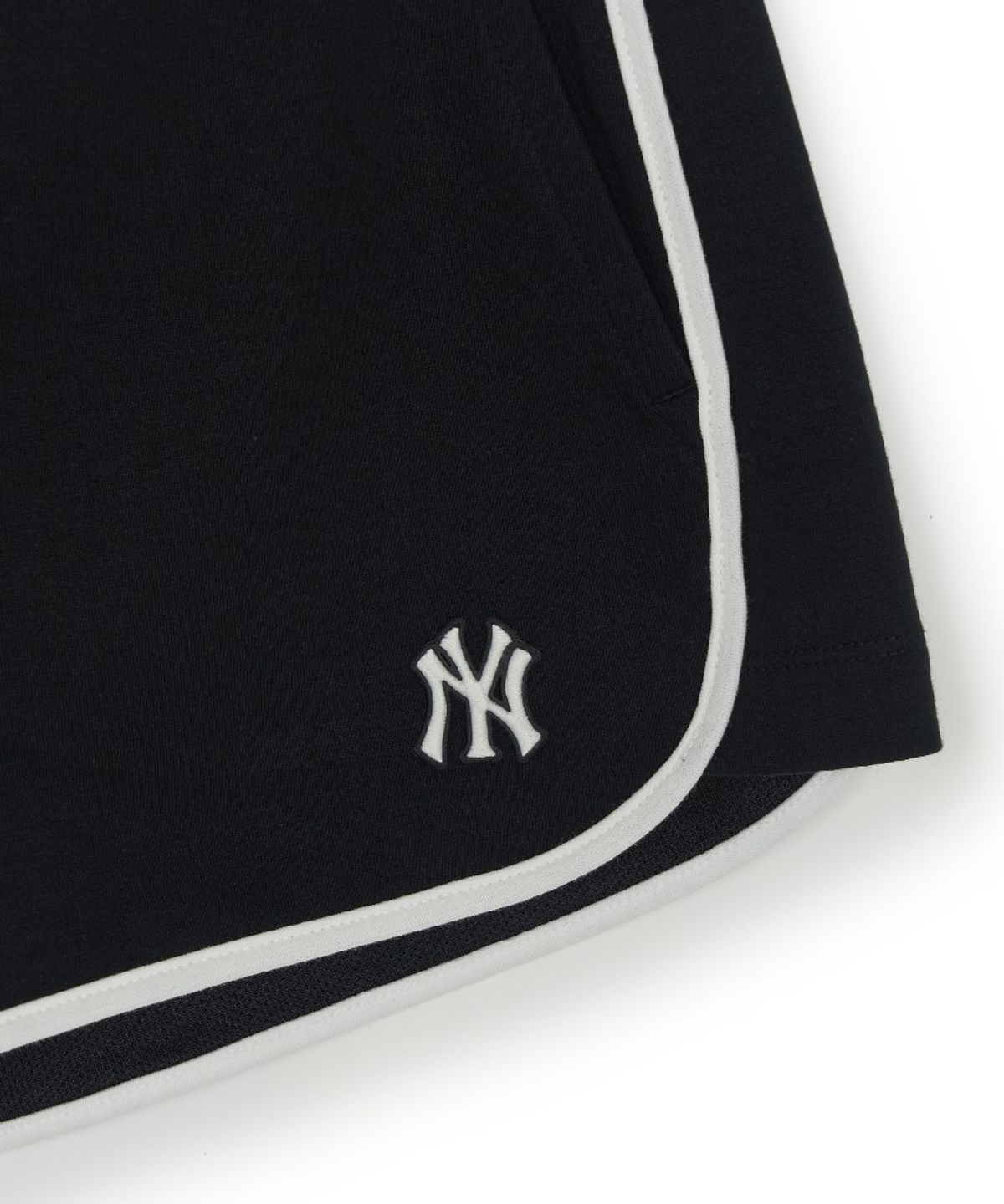엠엘비(MLB) 여성 베이직 스몰로고 러닝 돌핀 팬츠 NY (Black)