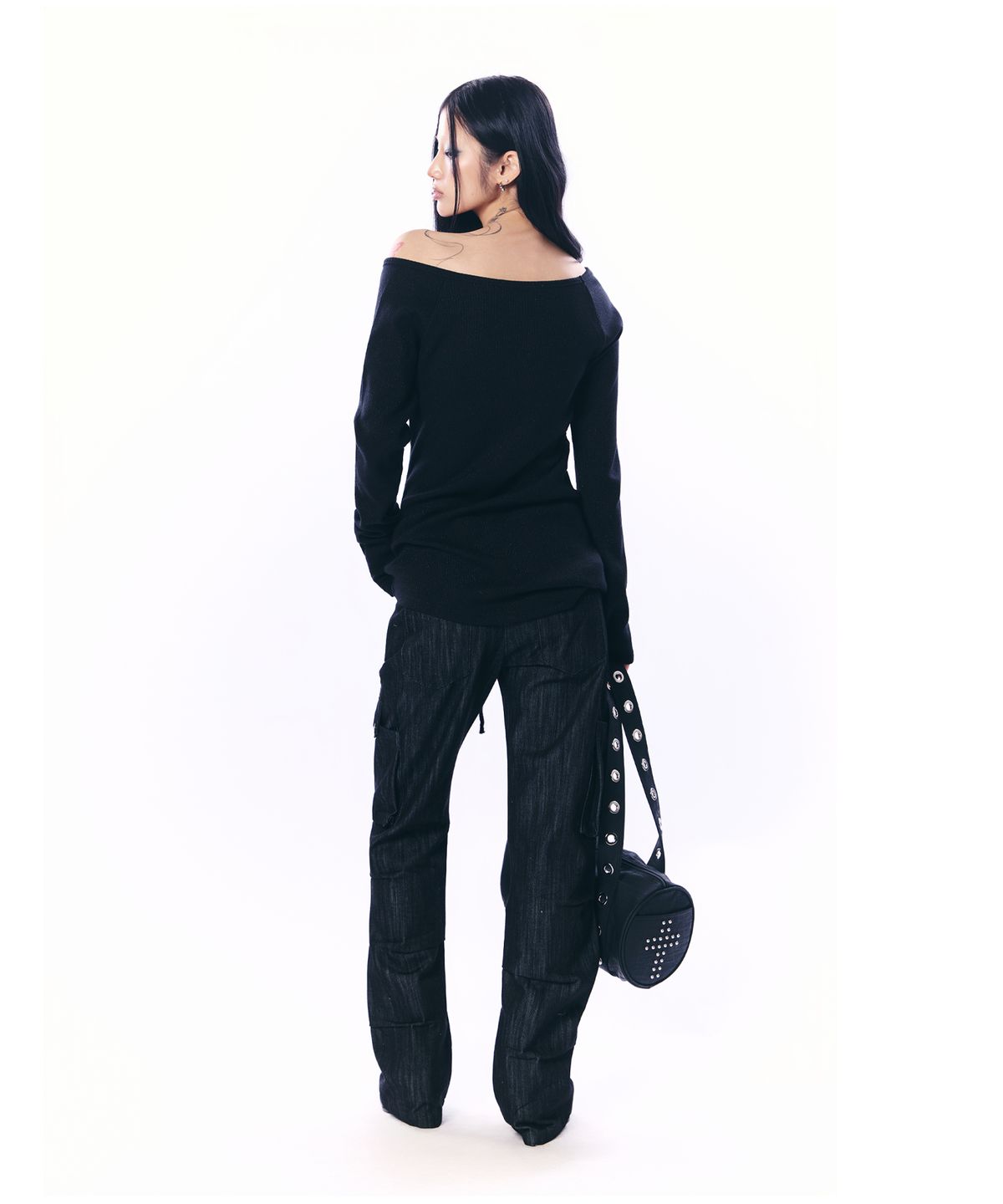 셋업이엑스이(SETUP-EXE) ANGEL LONG KNIT TOP / BLACK