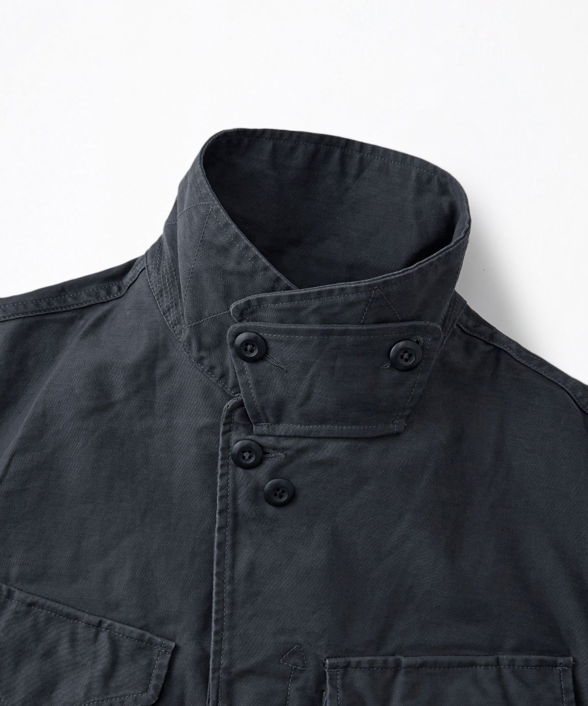 아웃스탠딩(OUTSTANDING) [MUT lab] M-1943 FIELD JACKET_CHARCOAL