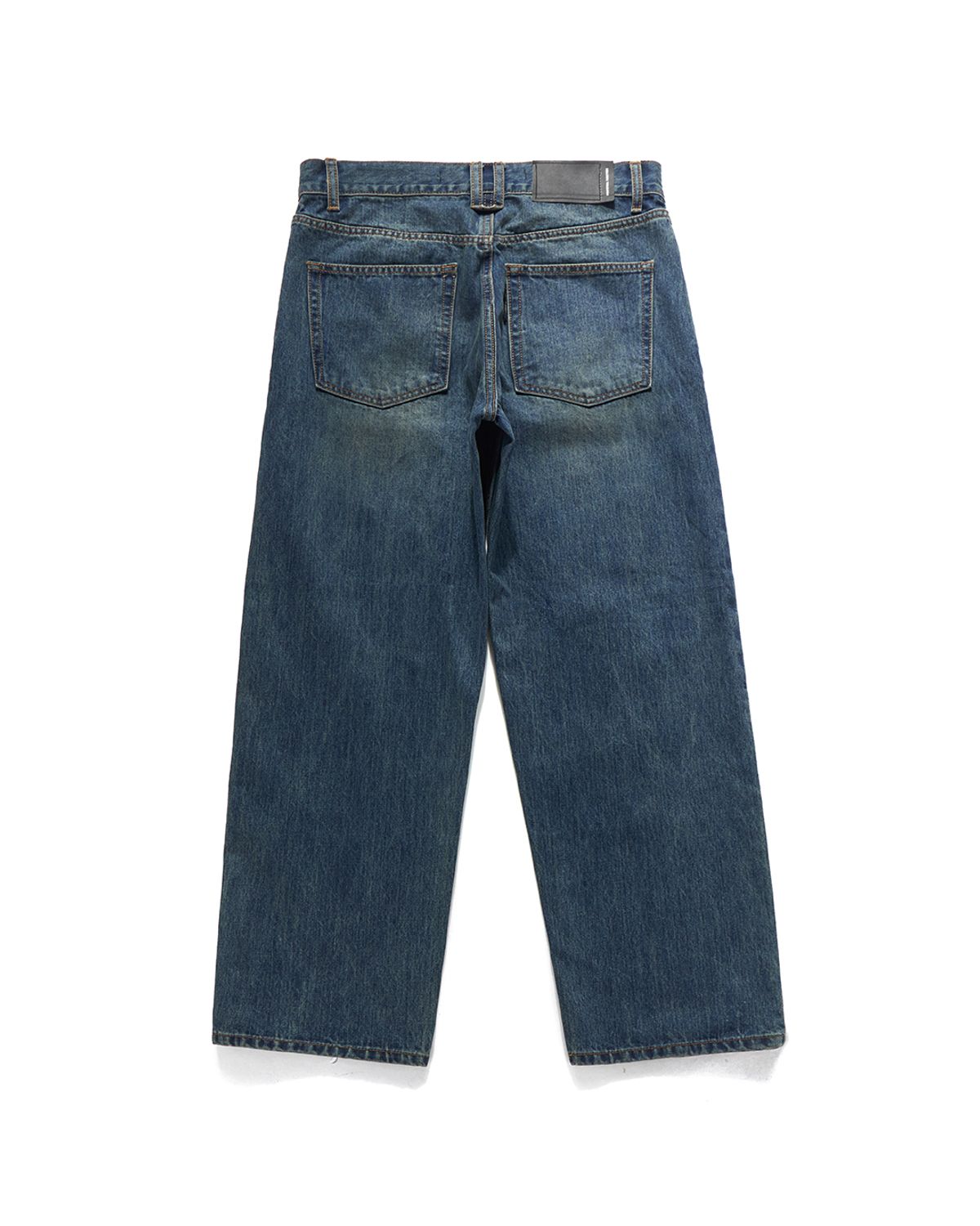 언어펙티드 에센셜(UNAFFECTED ESSENTIAL) RELAXED DENIM / MID BLUE