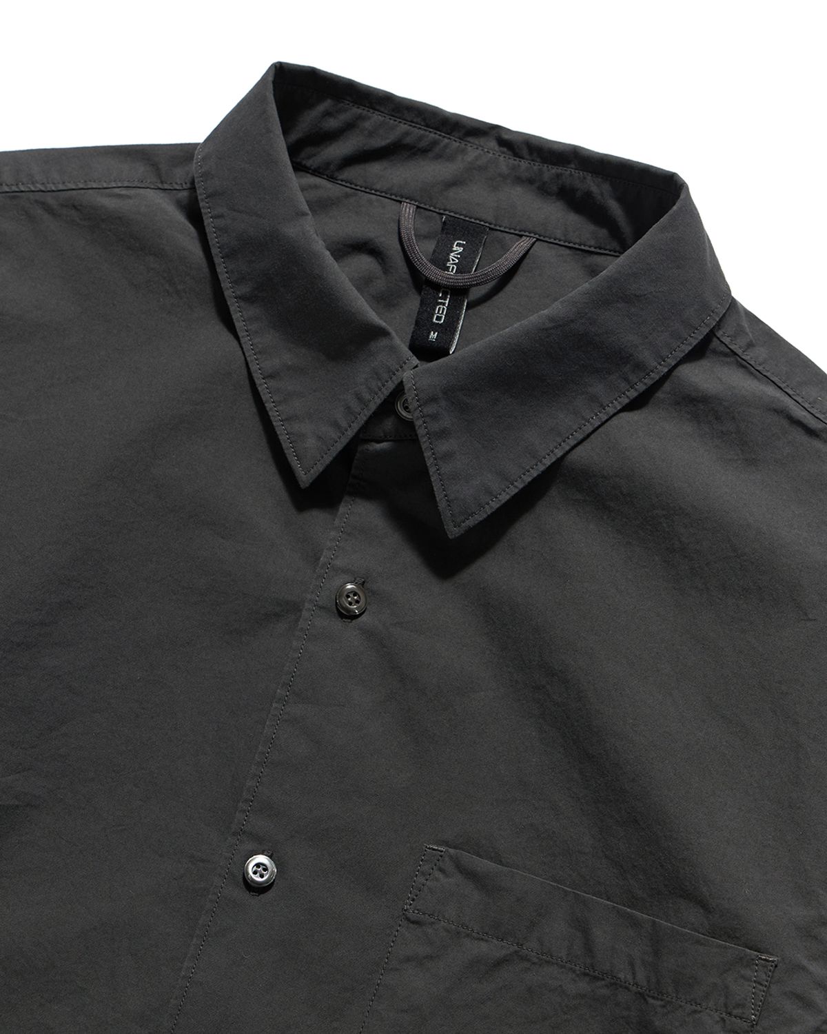 언어펙티드 에센셜(UNAFFECTED ESSENTIAL) EASY COMFORT SHIRT / ASHED BLACK