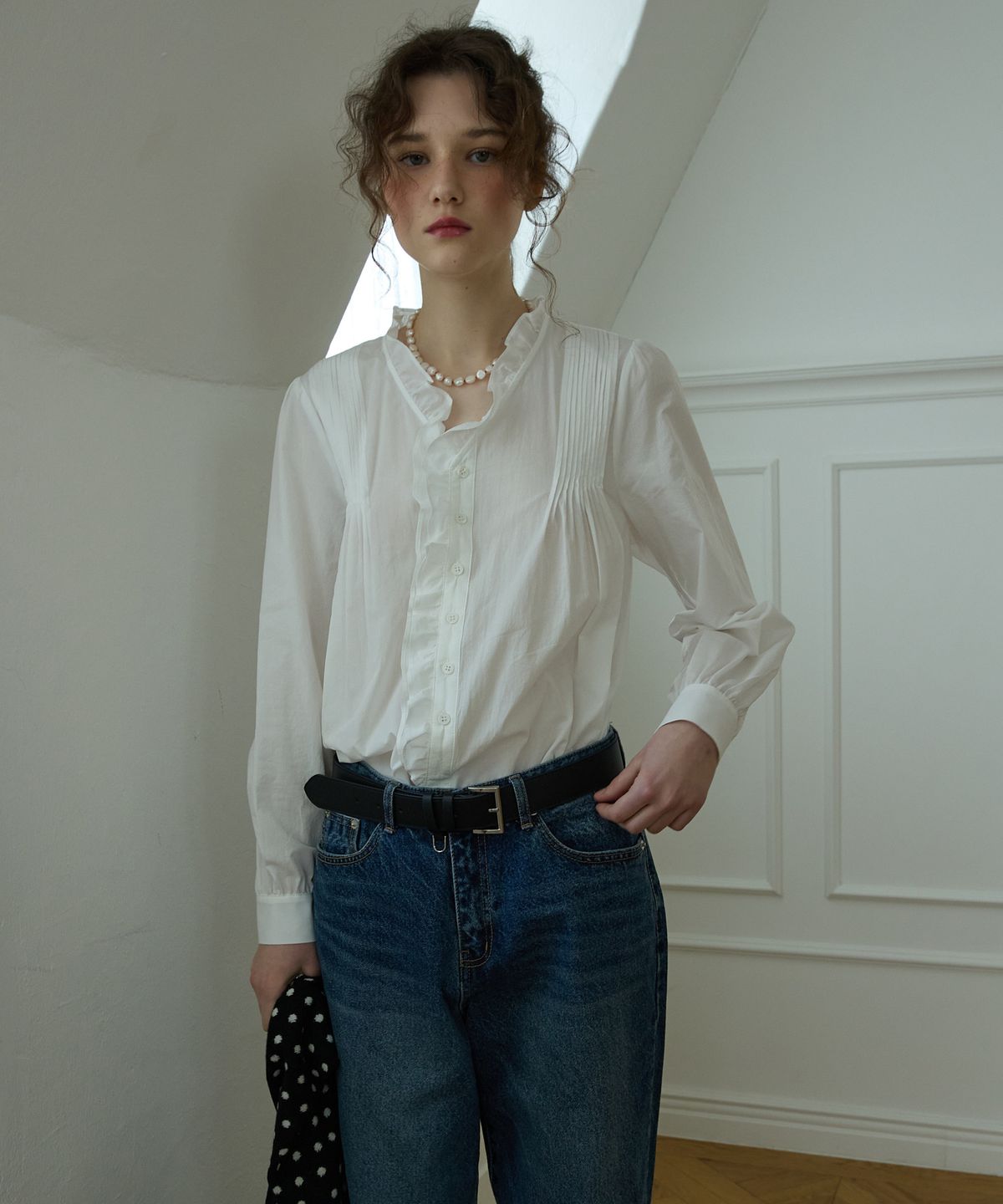 오픈도어스튜디오(OPENDOORSTUDIO) Merry poem pintuck blouse Ivory