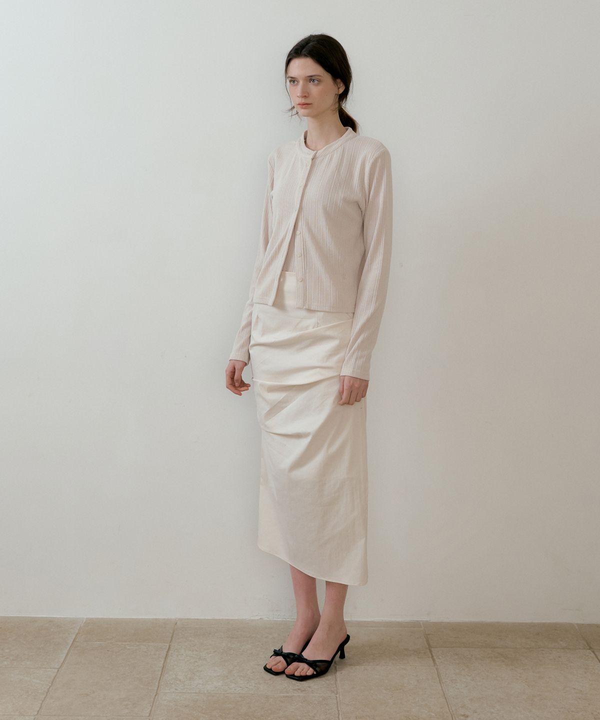 리올그(REORG) BATD CARDIGAN WITH SLEEVELESS CREAM