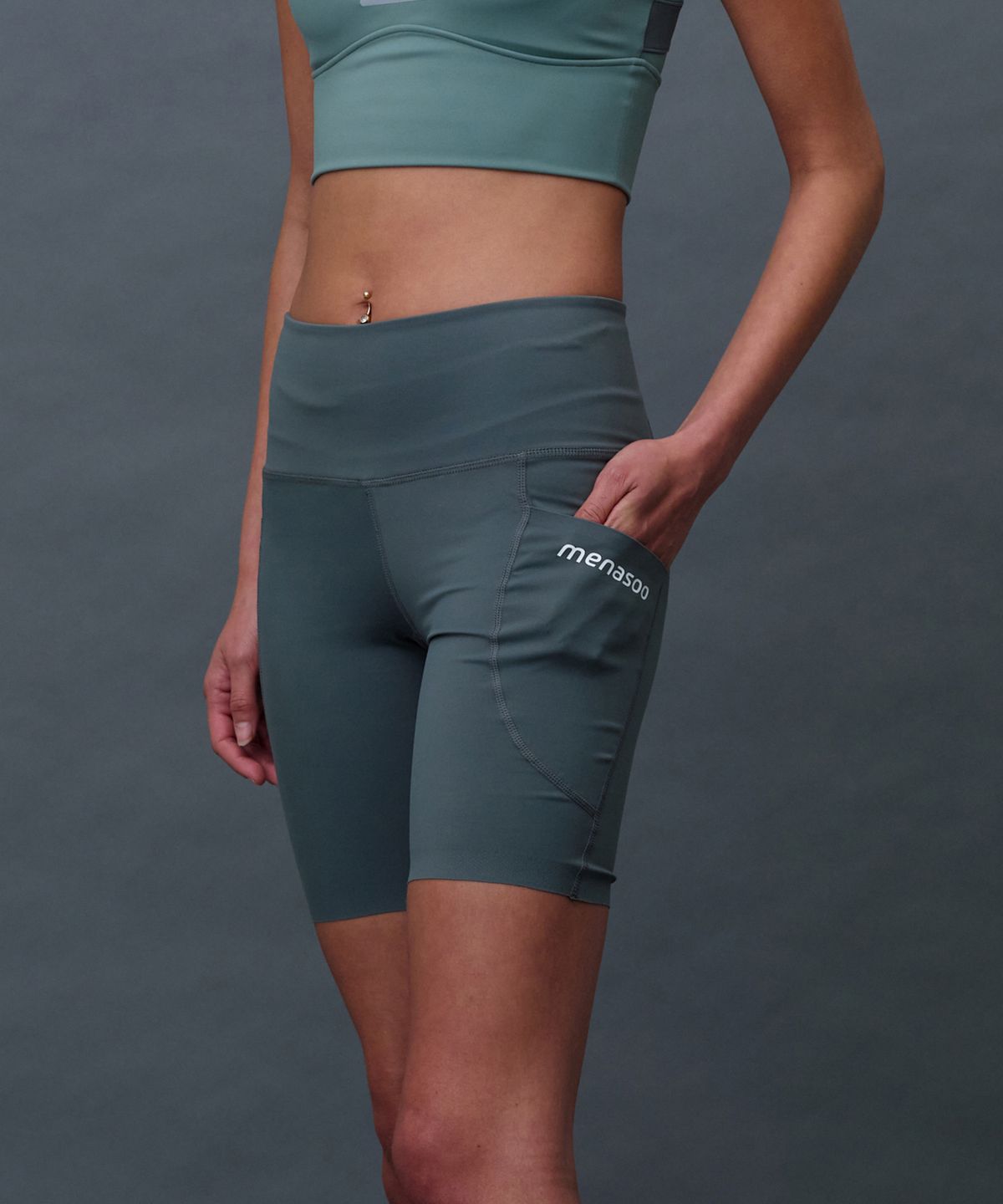 미나수(MENASOO) Line 5 Leggings Shorts