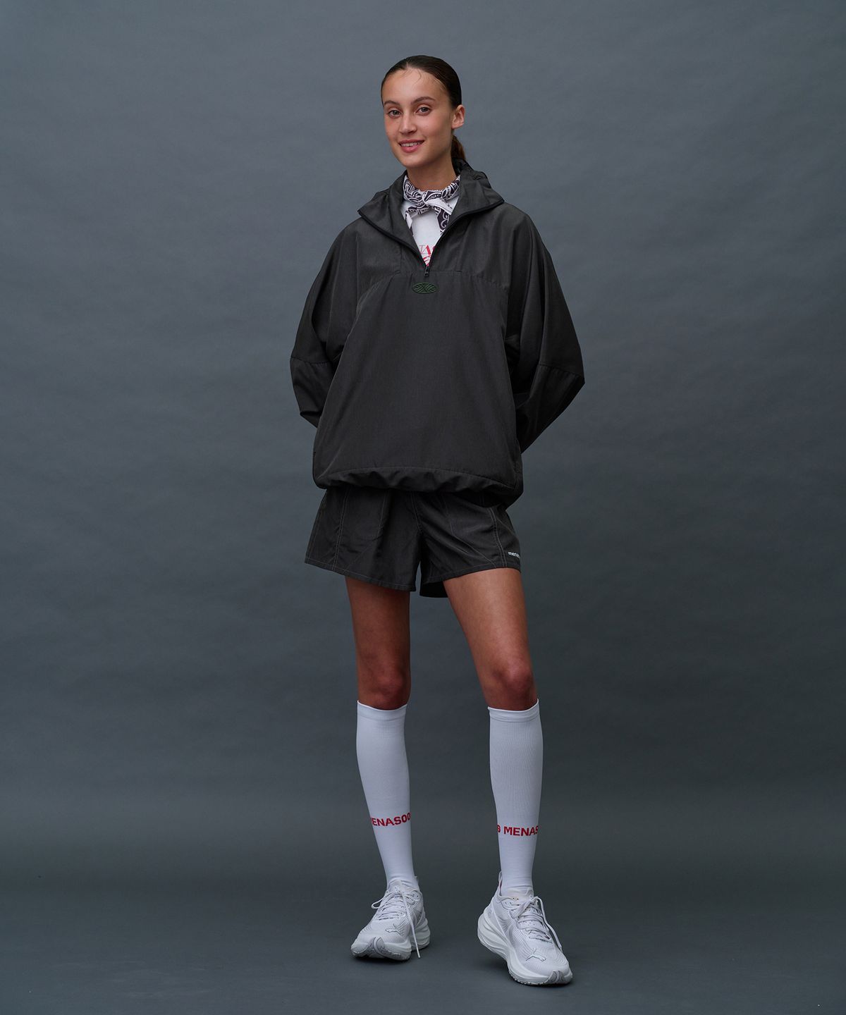미나수(MENASOO) Unisex Easy Move Half Zip