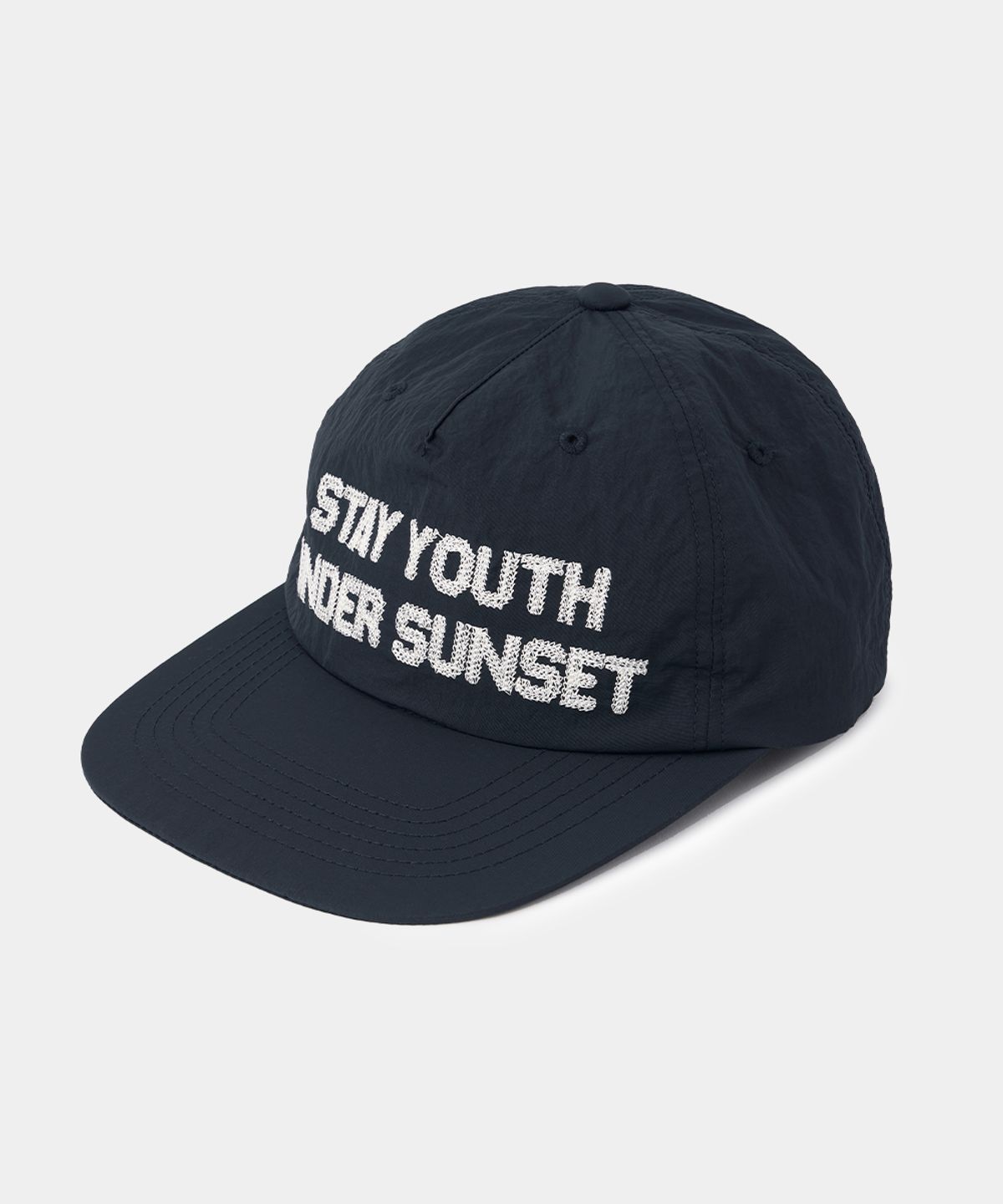 메종미네드(MAISON MINED) NYLON TRUCKER CAP NAVY