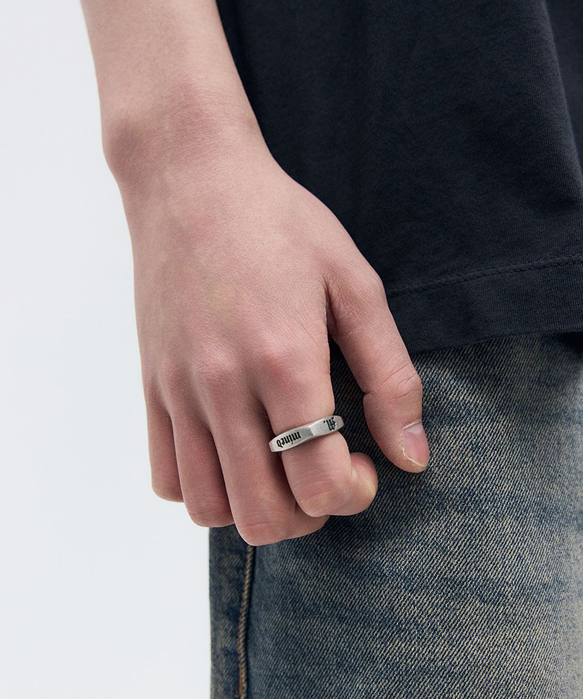 메종미네드(MAISON MINED) WINDING RING