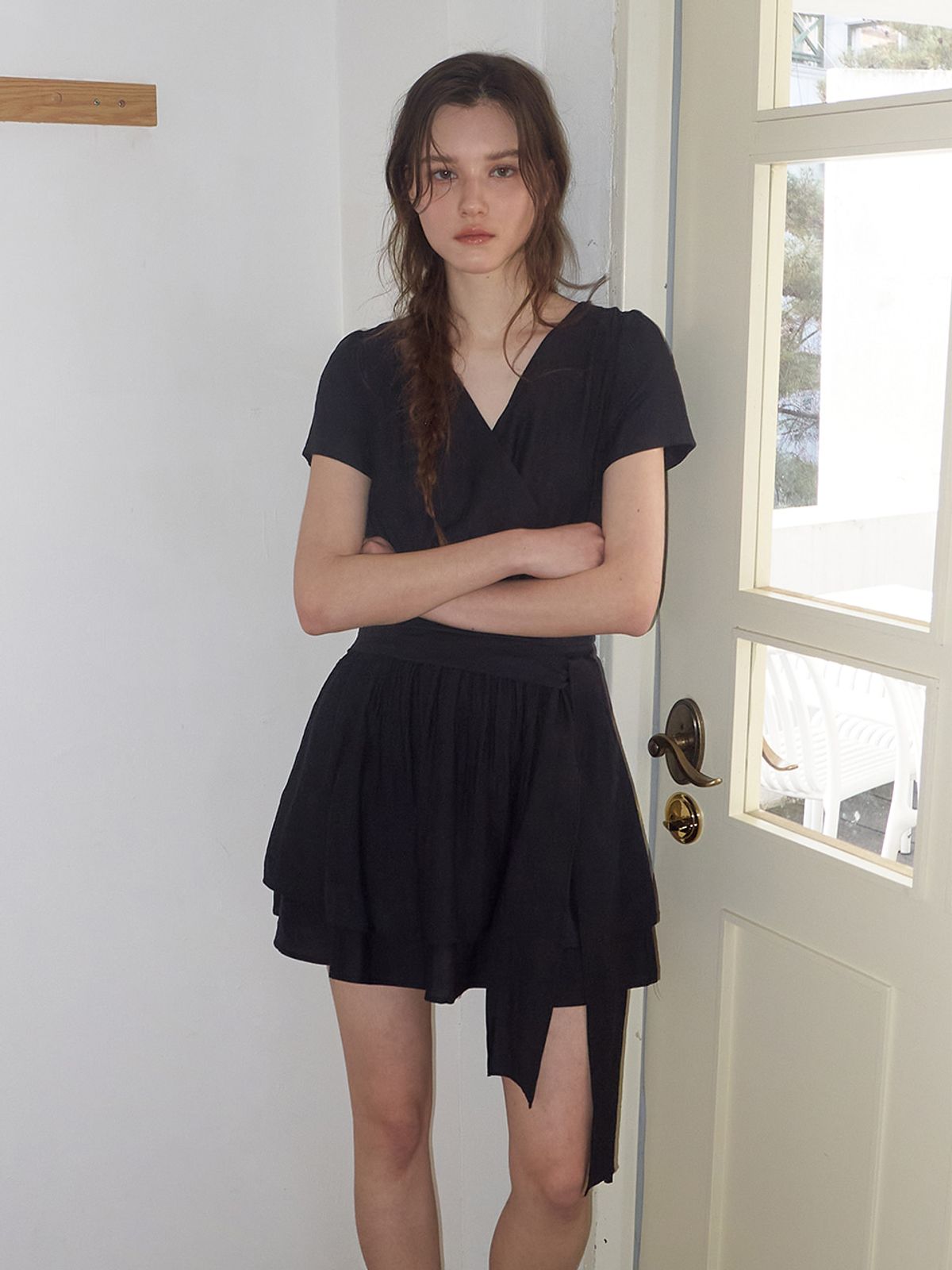 에트몽(ETMON) Wrap Tie Mini Dress, Black