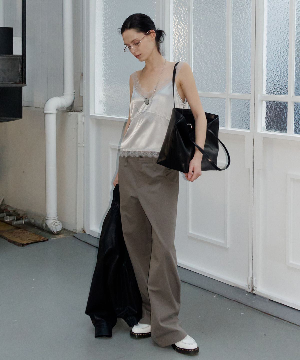 오버듀플레어(OVERDUEFLAIR) COTTON WIDE PANTS_MOCHA