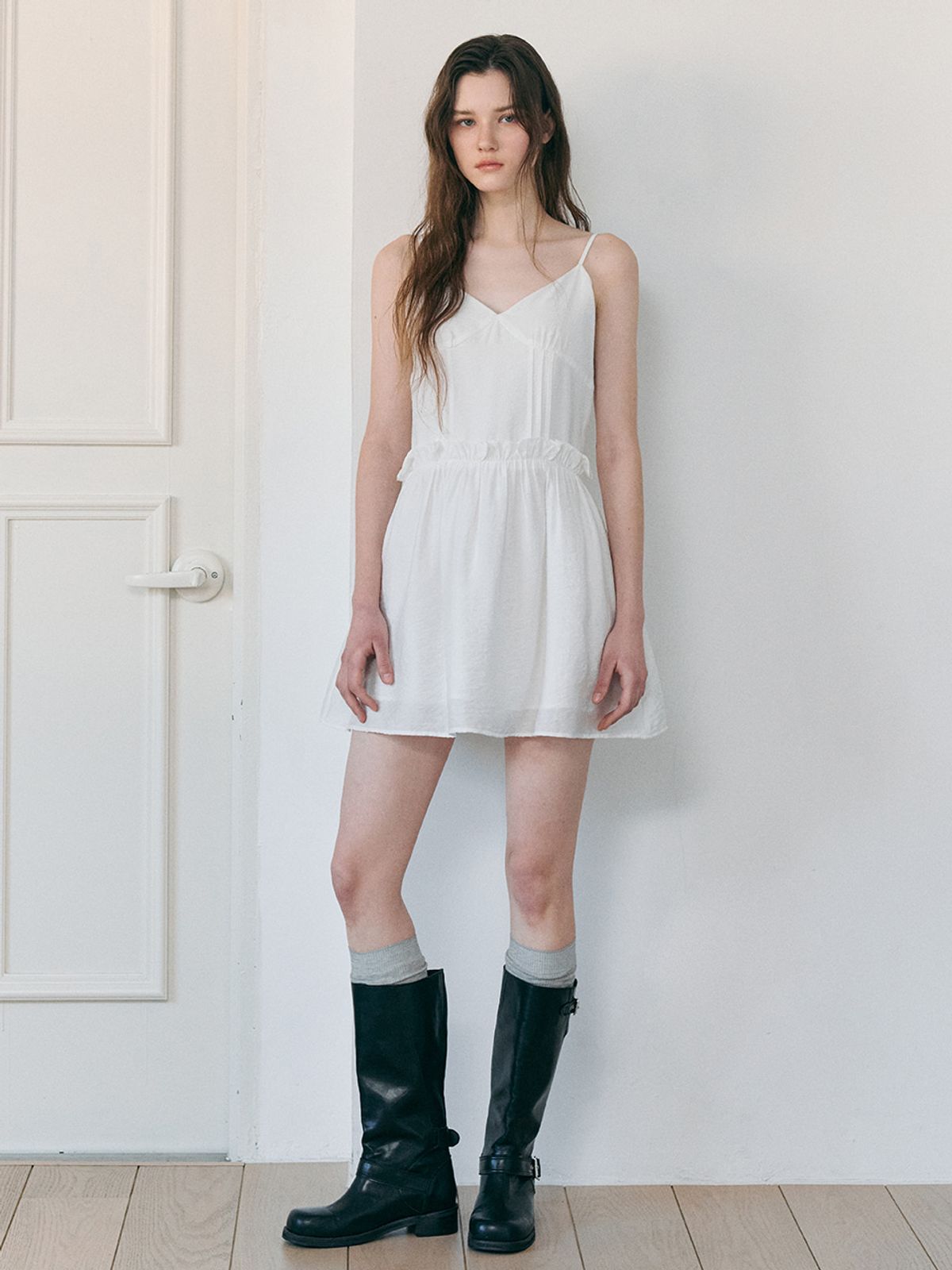에트몽(ETMON) Slip Crinkle Frill Mini Dress, White