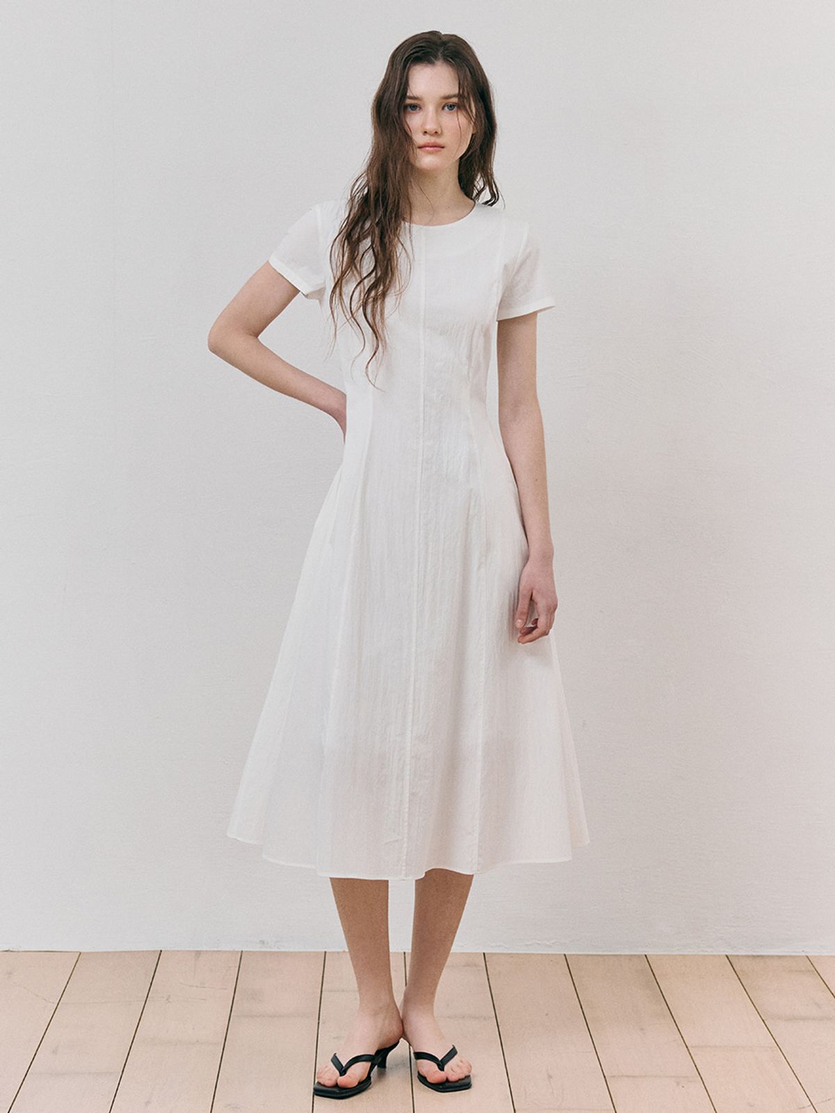 에트몽(ETMON) Side Button Stitch Dress, Ivory