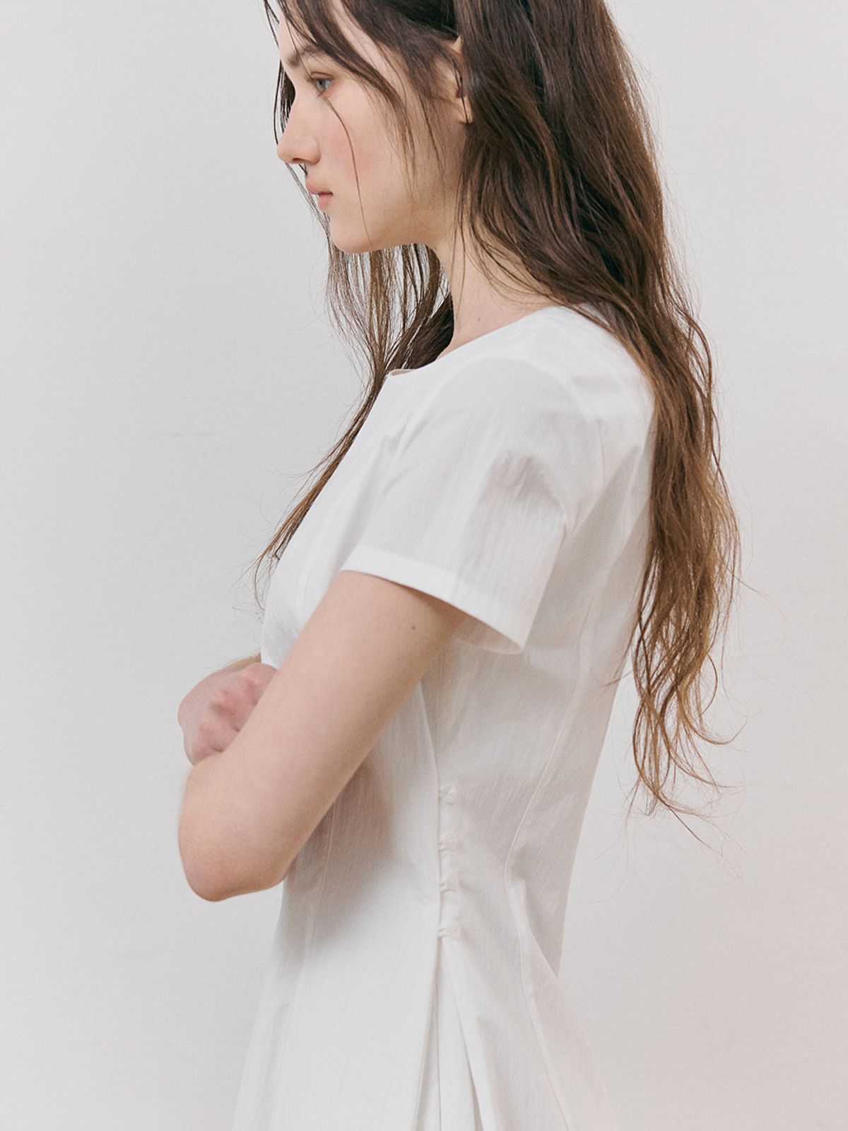 에트몽(ETMON) Side Button Stitch Dress, Ivory