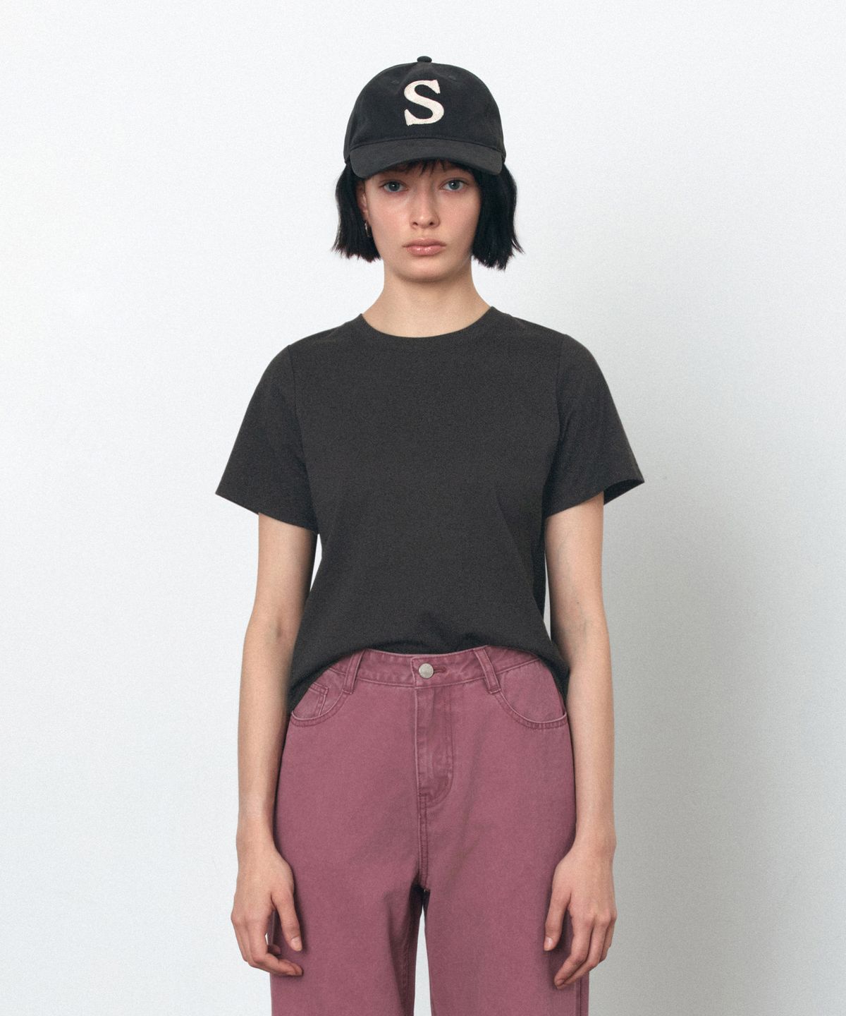 시야쥬(SIYAZU) SITP5242 슬림 레귤러 반팔 티셔츠_Charcoal