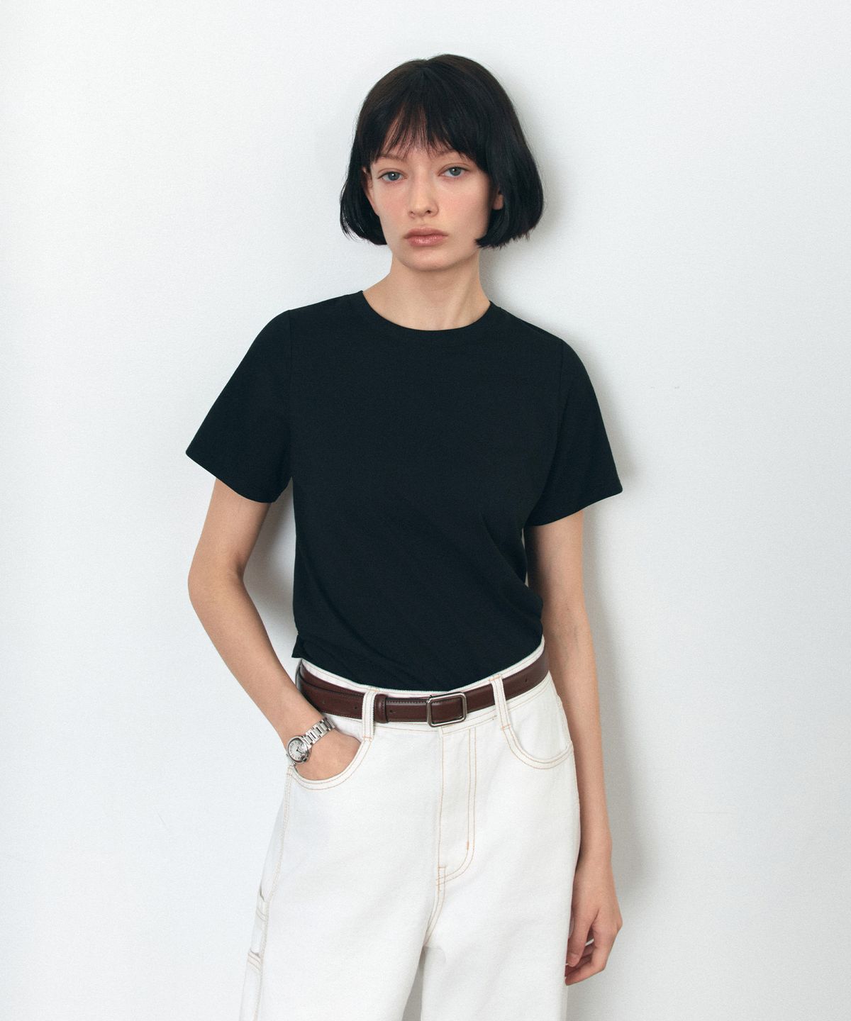시야쥬(SIYAZU) SITP5242 슬림 레귤러 반팔 티셔츠_Black