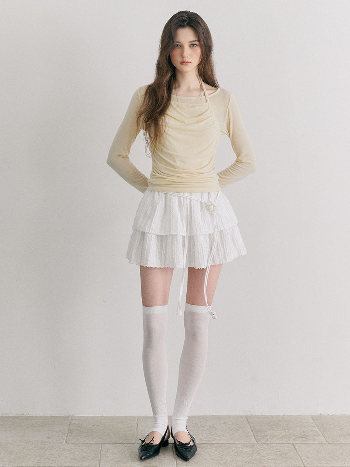 에트몽(ETMON) Texture Tiered Mini Skirt, White