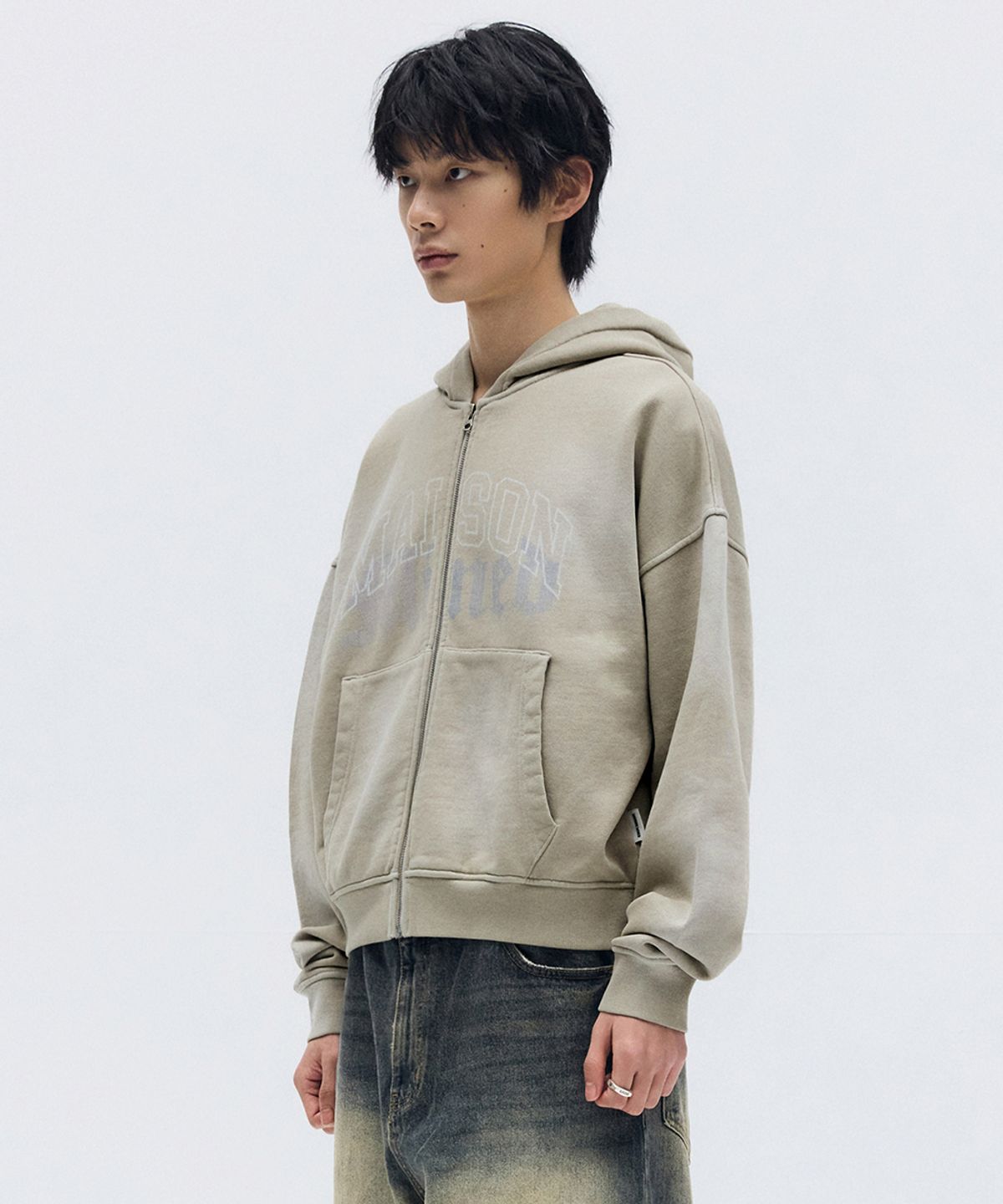메종미네드(MAISON MINED) WASHED CROP HOOD ZIP-UP BEIGE
