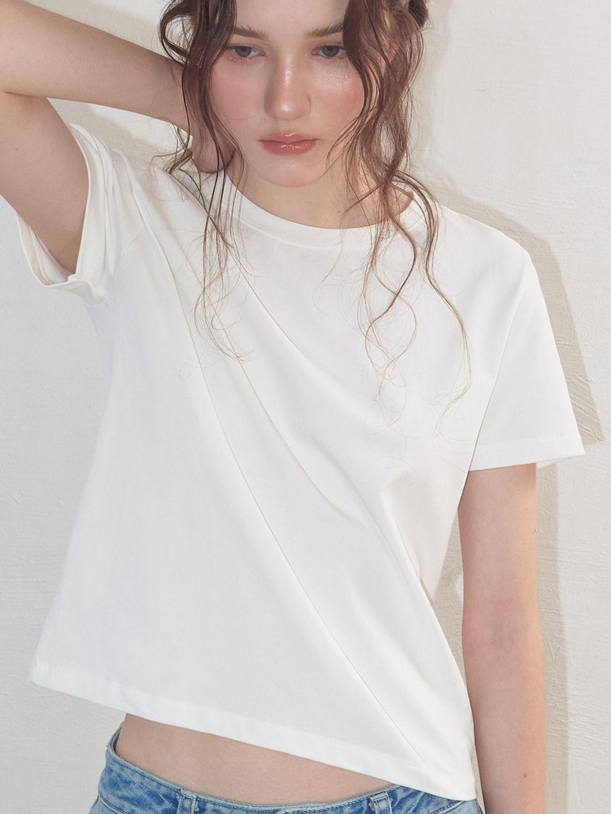에트몽(ETMON) Round Neck T-Shirt, Ivory