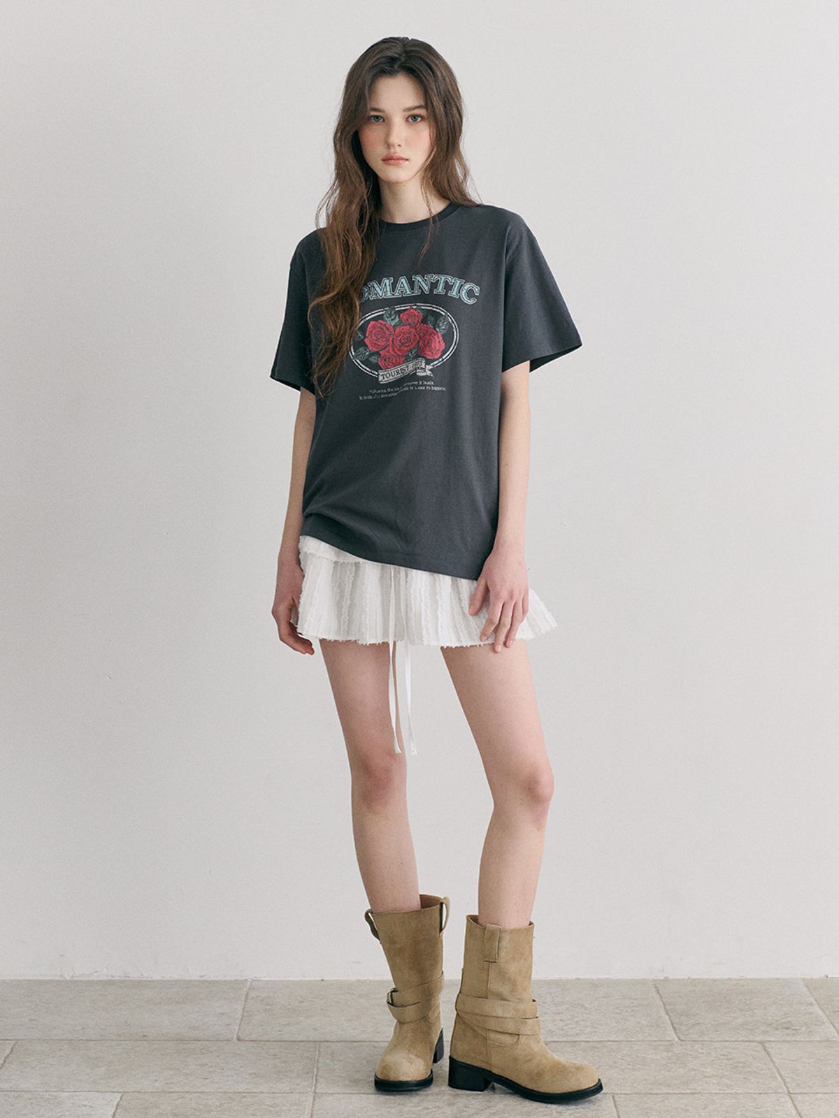 에트몽(ETMON) Romantic Graphic T-Shirt, Charcoal