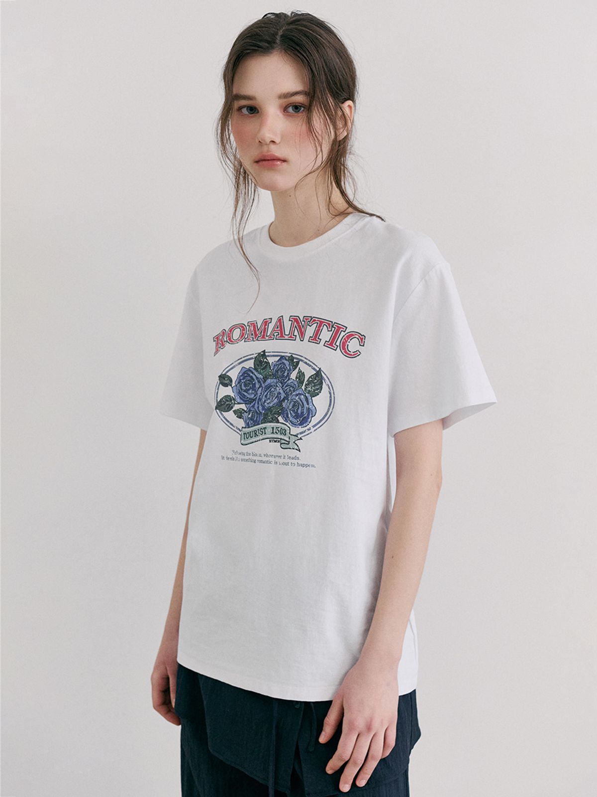 에트몽(ETMON) Romantic Graphic T-Shirt, White