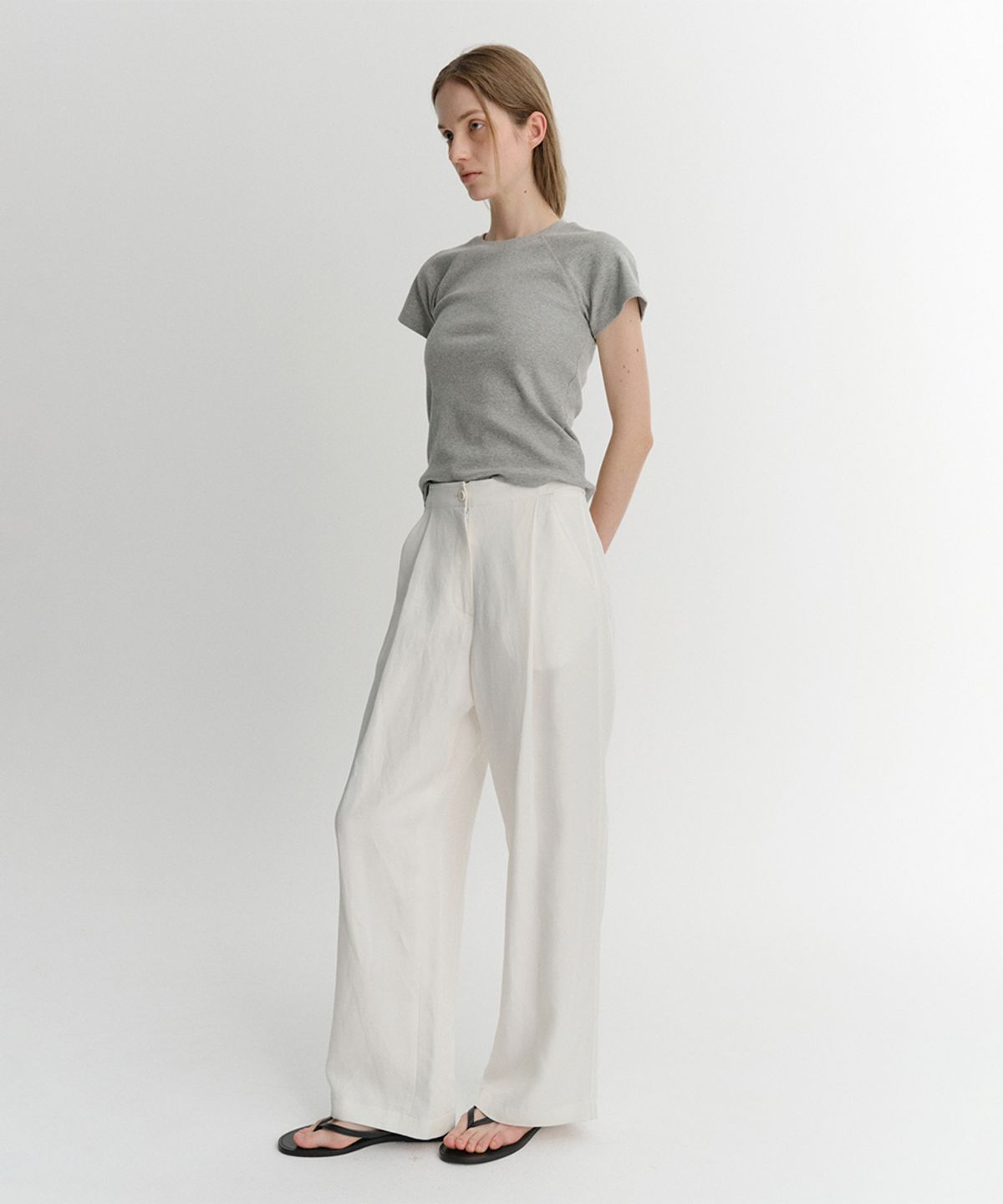 이아(EAAH) WAIST STRAP PANTS (WHITE)