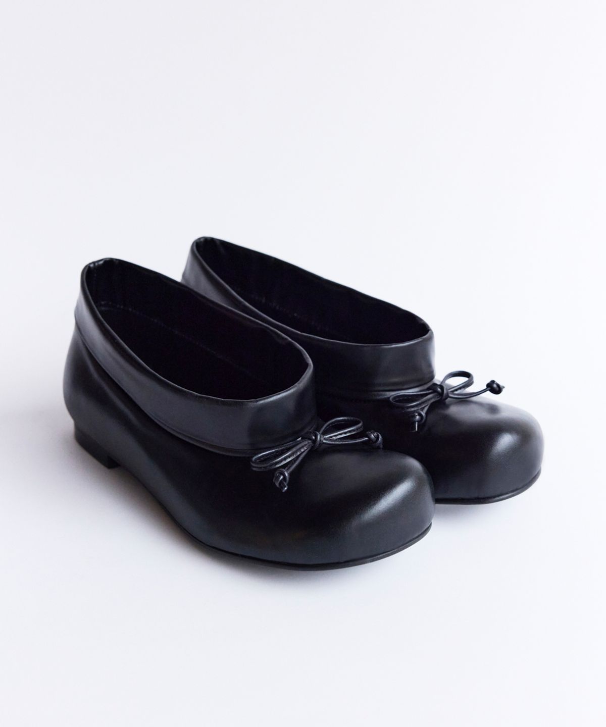 에핑글러(EPINGLER) DUMPLING SHOE - BLACK