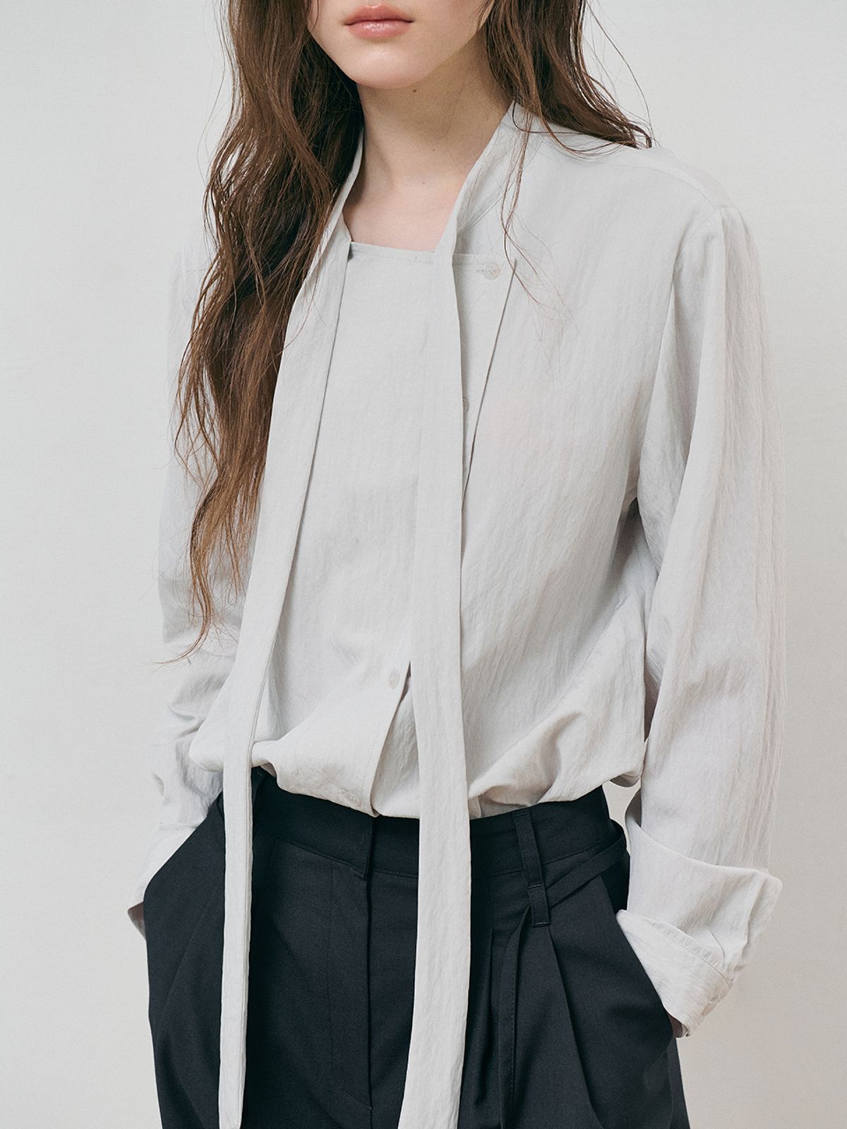 에트몽(ETMON) Unbalanced Tie Blouse, Greyish Blue