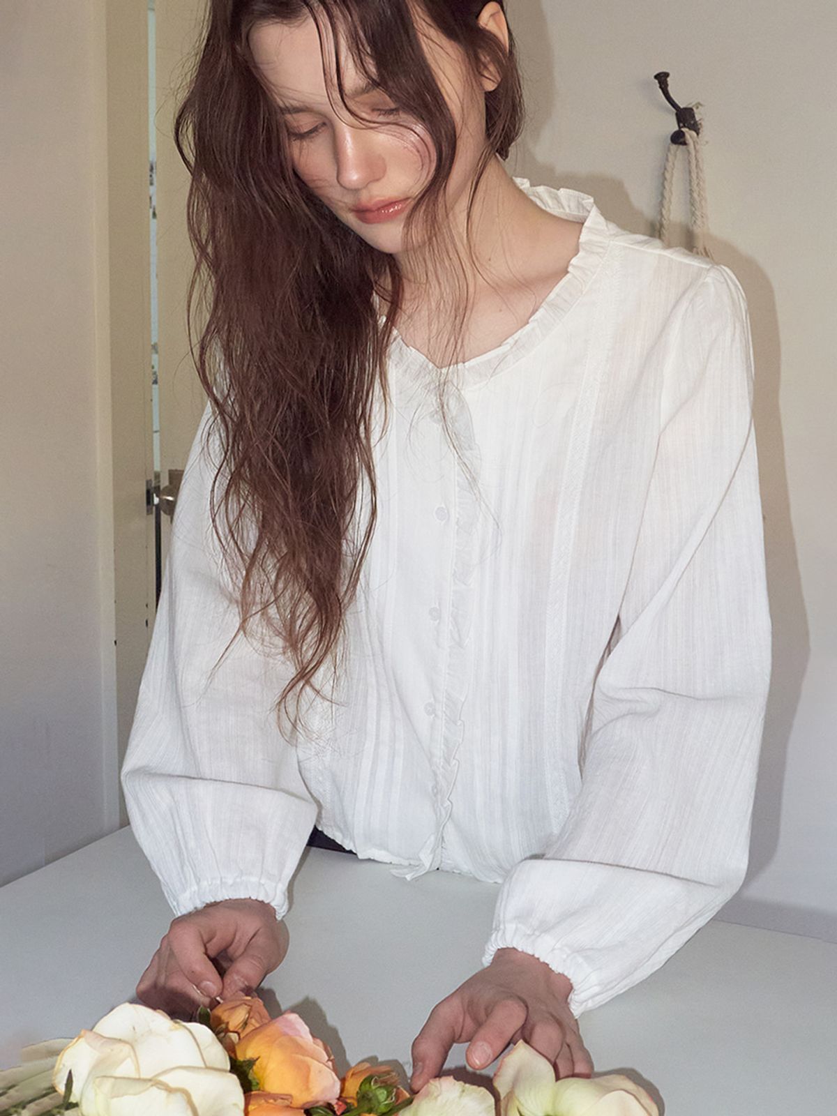 에트몽(ETMON) Frill String Blouse, Ivory