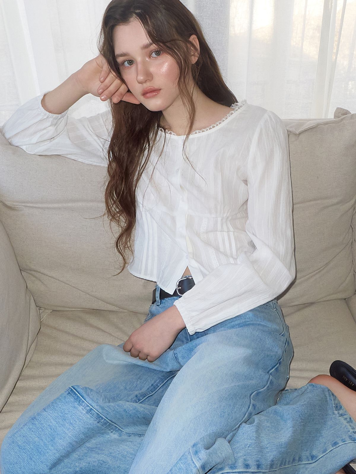 에트몽(ETMON) Lace Pintuck Shirring Blouse, White
