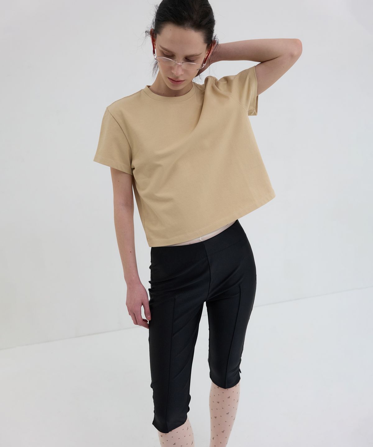 오버듀플레어(OVERDUEFLAIR) OF CLASSIC T-SHIRT_NUDE BEIGE
