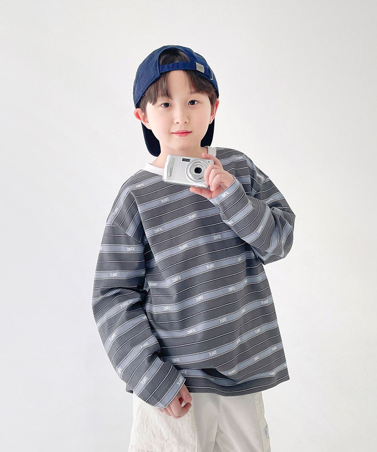 베리클로젯(BERRYCLOSET) 씨몬 ST 티셔츠
