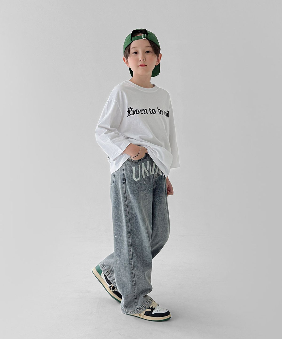 베리클로젯(BERRYCLOSET) 리 페인팅 데님 팬츠