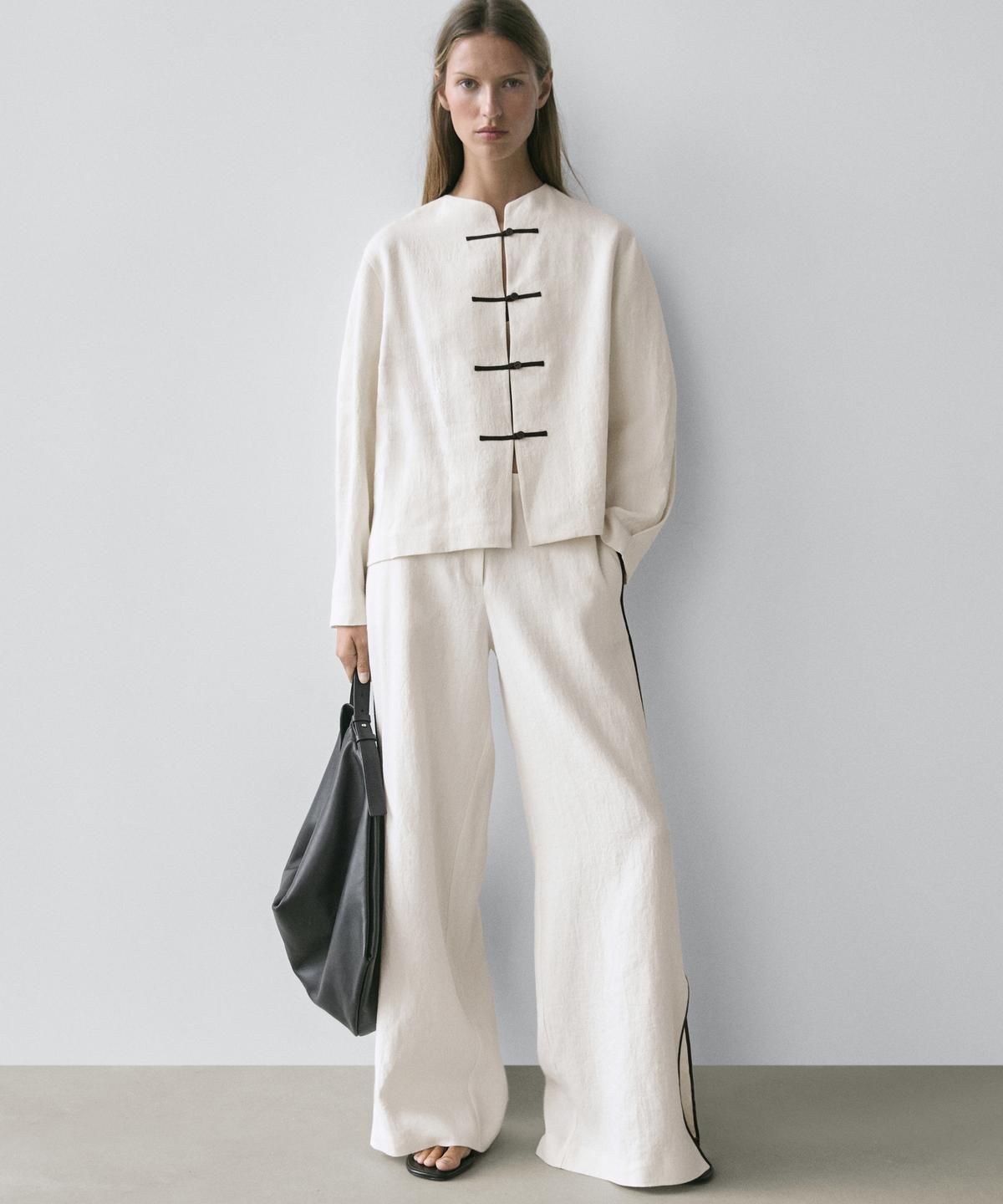마시모두띠(MASSIMO DUTTI) 린넨 버튼 디테일 오버셔츠