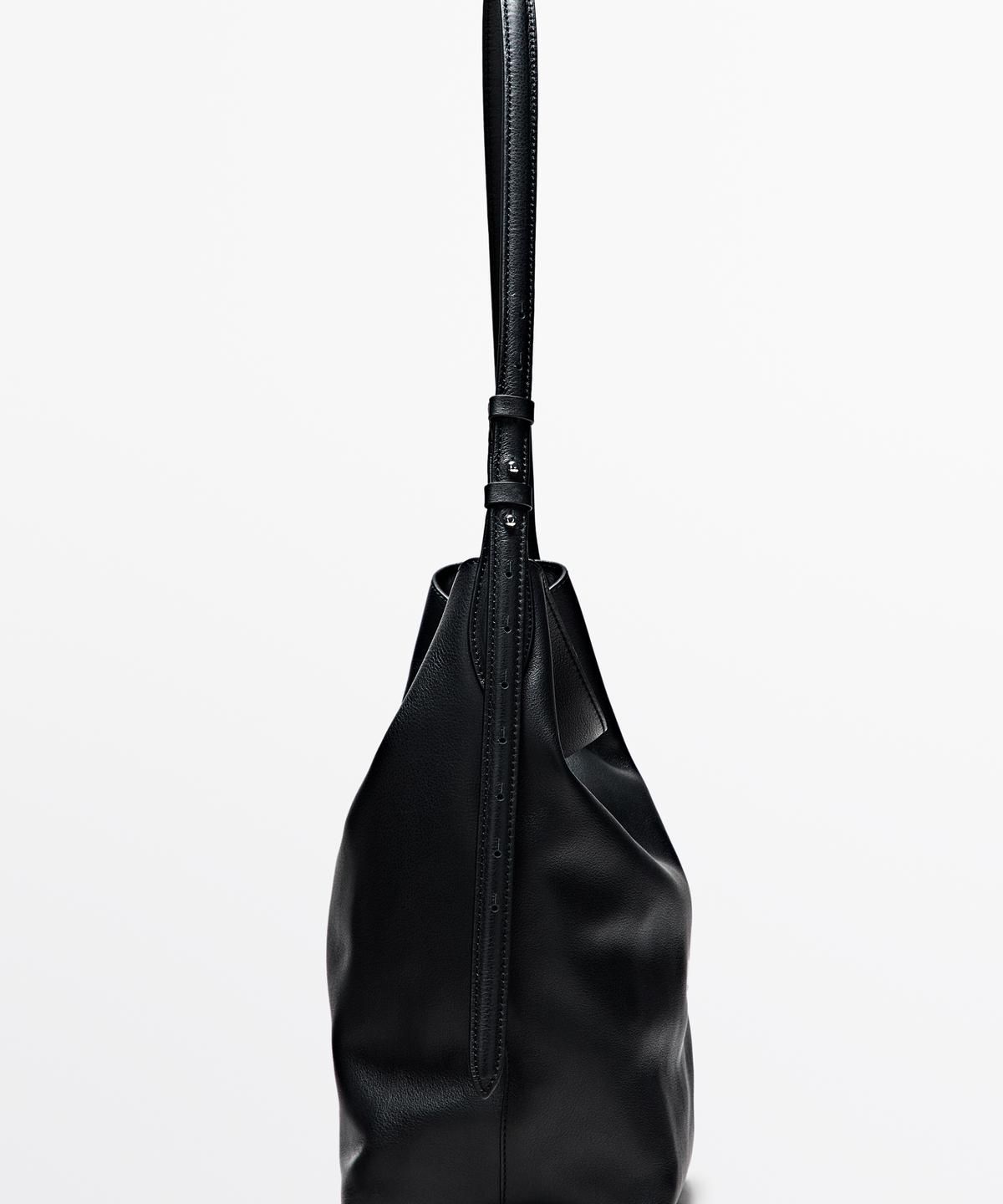 마시모두띠(MASSIMO DUTTI) 나파 가죽 버킷 백