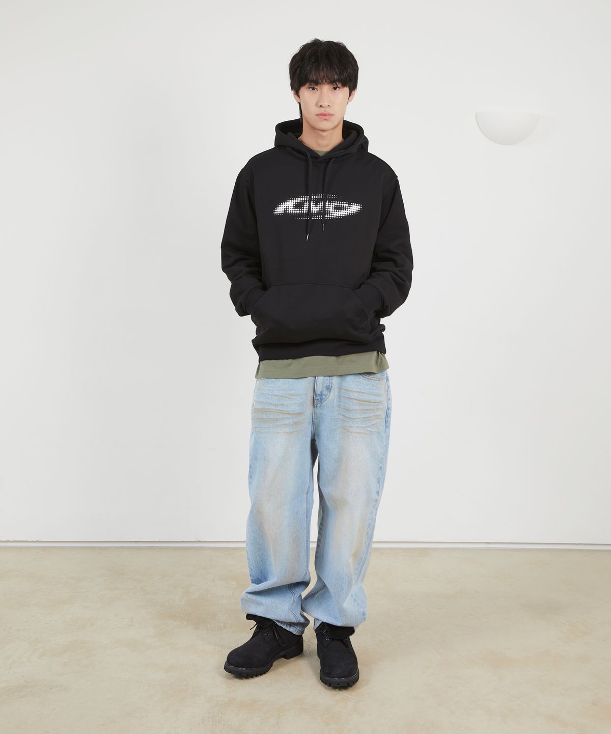 엘엠씨(LMC) HALFTONE LOGO HOODIE black