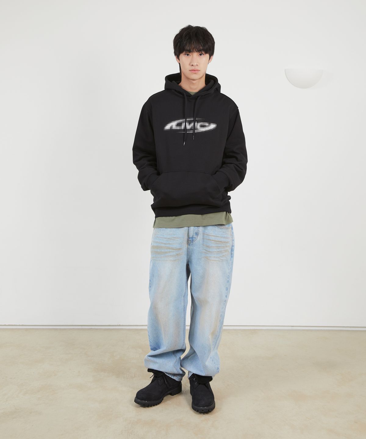 엘엠씨(LMC) DIRTY WASHED DENIM PANTS light blue