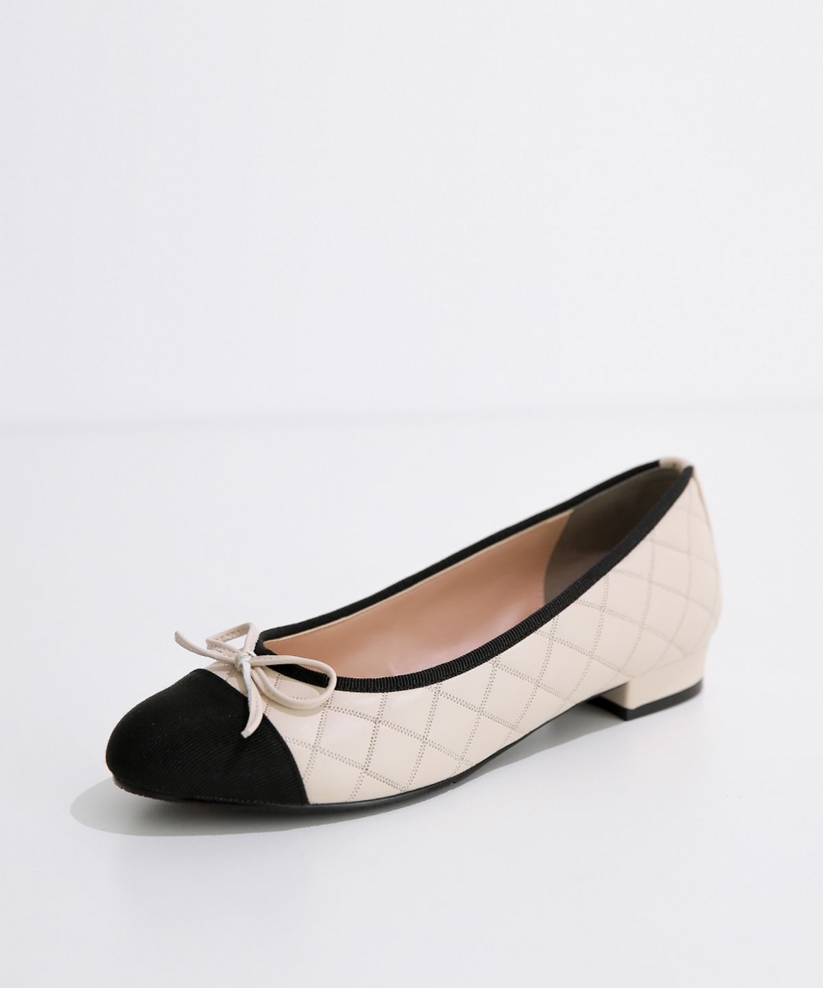 로제니크(ROSENICK) 네일레 라운드 투톤 퀄팅 리본플랫 (2cm/3colors)