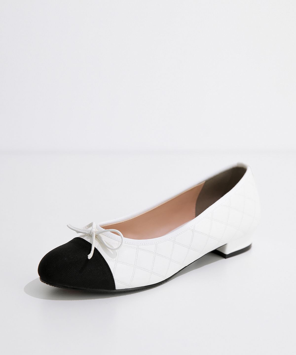 로제니크(ROSENICK) 네일레 라운드 투톤 퀄팅 리본플랫 (2cm/3colors)