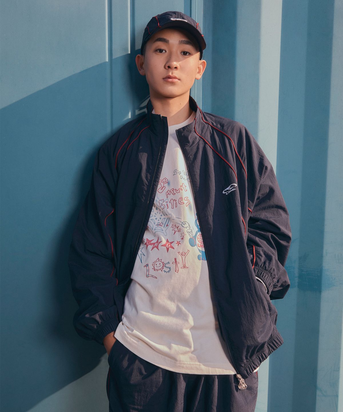 엘엠씨(LMC) PIPING TRACK PANTS navy