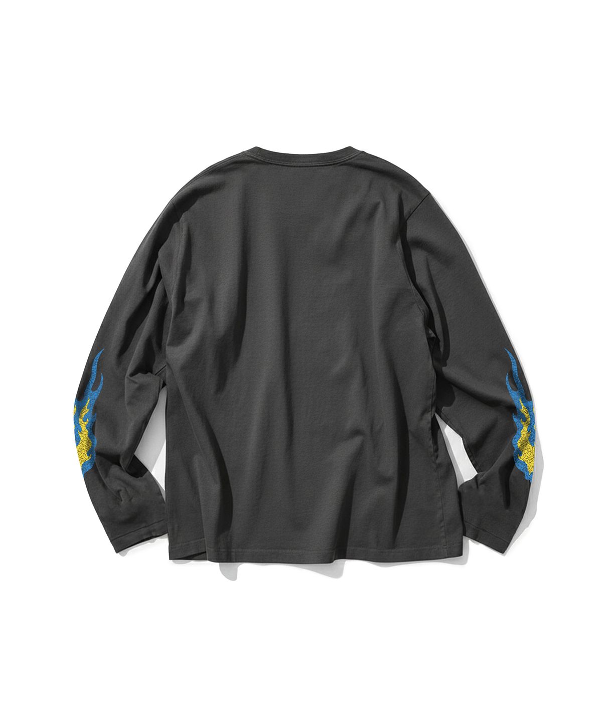엑스트라오디너리(EXTRAORDINARY) PIGMENT FLAME LOGO LS TEE CHARCOAL