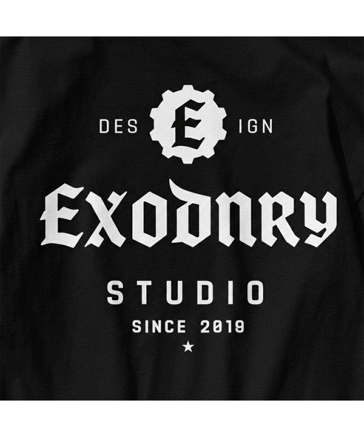 엑스트라오디너리(EXTRAORDINARY) STUDIO LOGO POCKET TEE BLACK