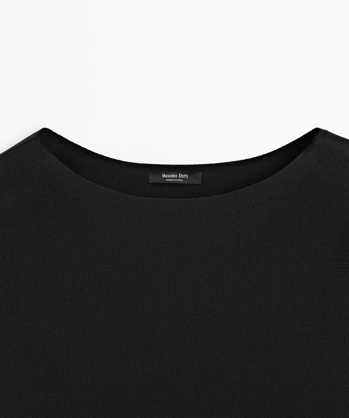 마시모두띠(MASSIMO DUTTI) 라운드넥 니트 탑