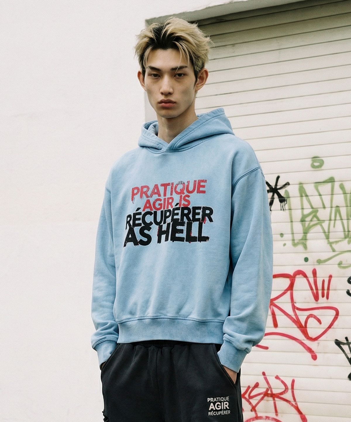 랑가주망(LENGAGEMENT) Hell-Raising Salt-Washed Crop Hooded T-Shirt (Light Blue)