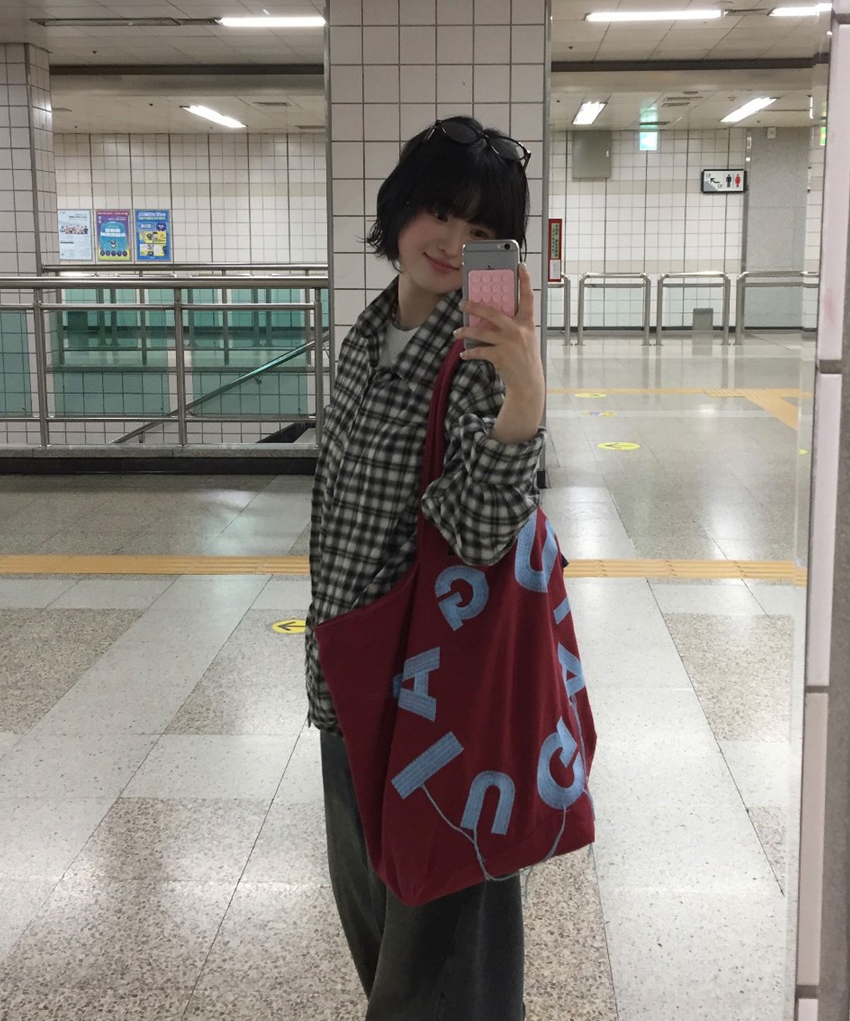 무븐(MOOVN) 써머 링클 체크 셔츠 블랙