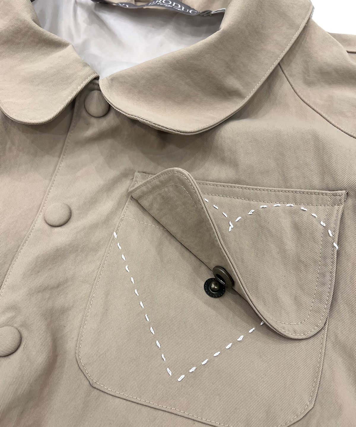 베니조프로덕트(VENYJOPRODUCT) Big LoVER Embroidery Jacket : BEIGE
