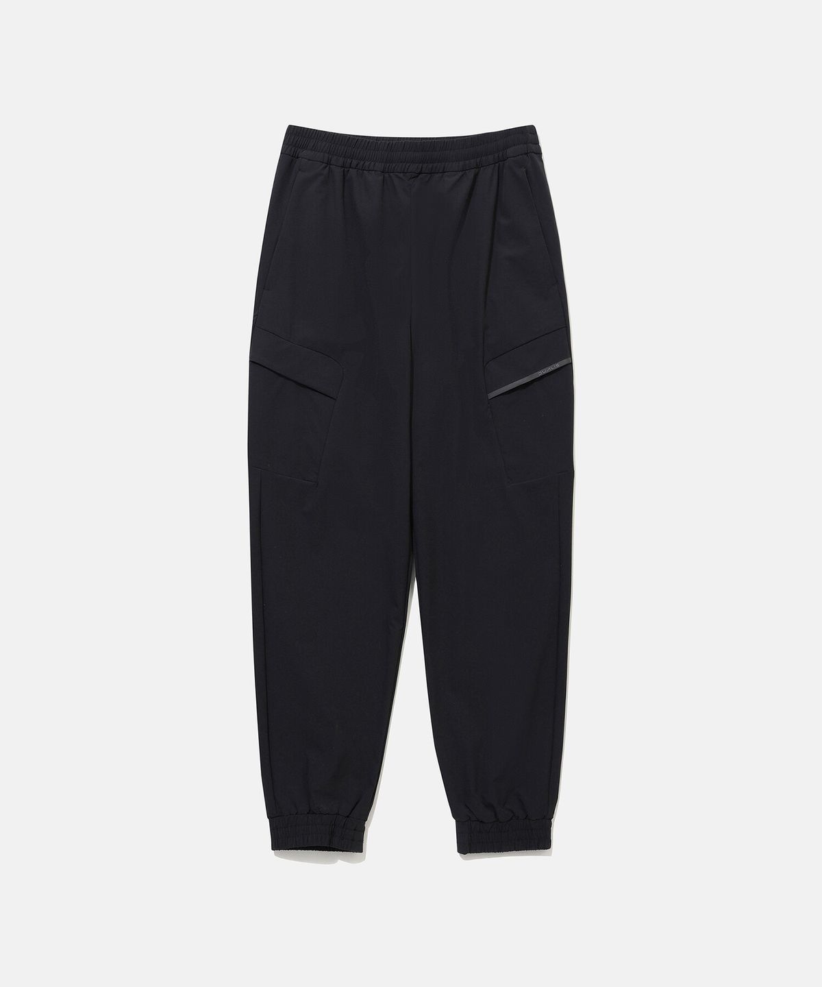 데상트(DESCENTE) 듀얼리스 카고 조거 팬츠 블랙 SR111DPT21